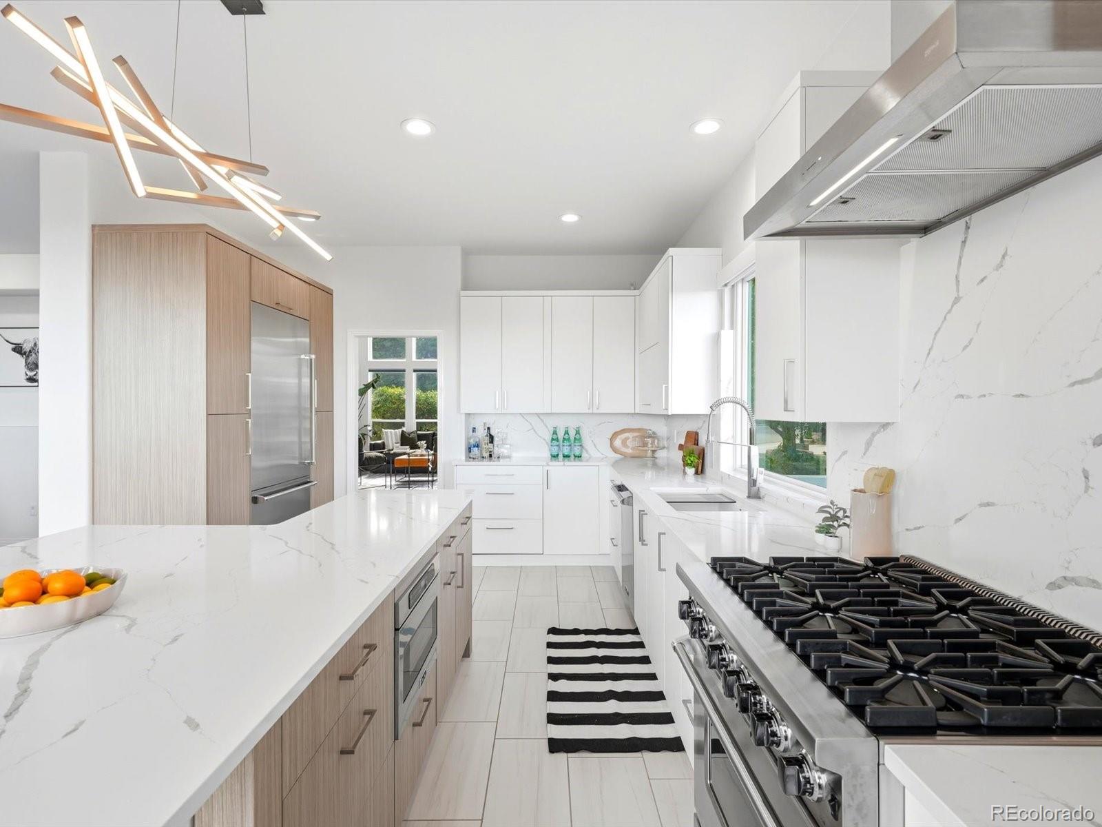 MLS Image #20 for 7844 w oxford circle,denver, Colorado