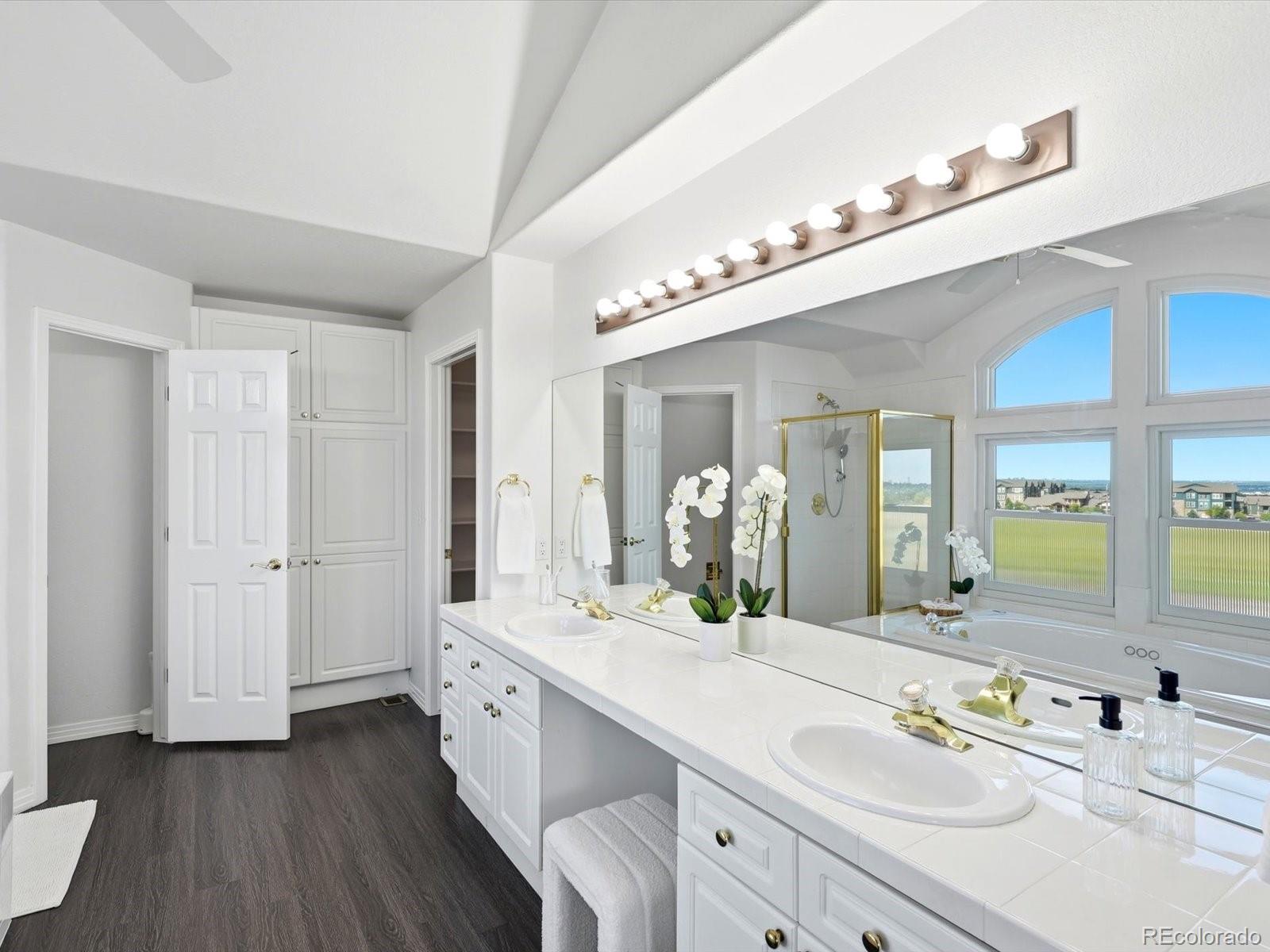 MLS Image #38 for 7844 w oxford circle,denver, Colorado