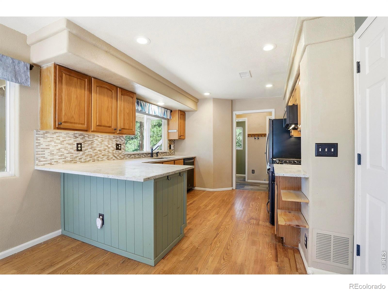 MLS Image #10 for 212  elk place,black hawk, Colorado