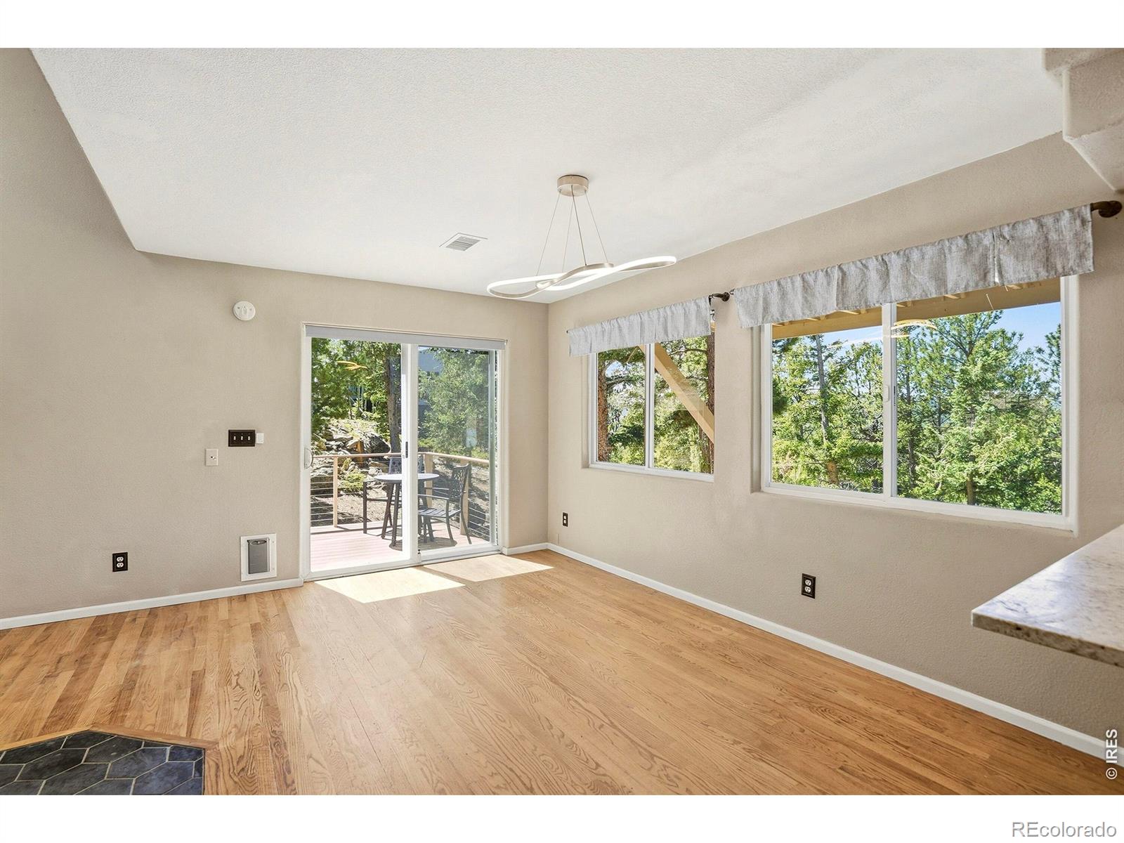 MLS Image #13 for 212  elk place,black hawk, Colorado