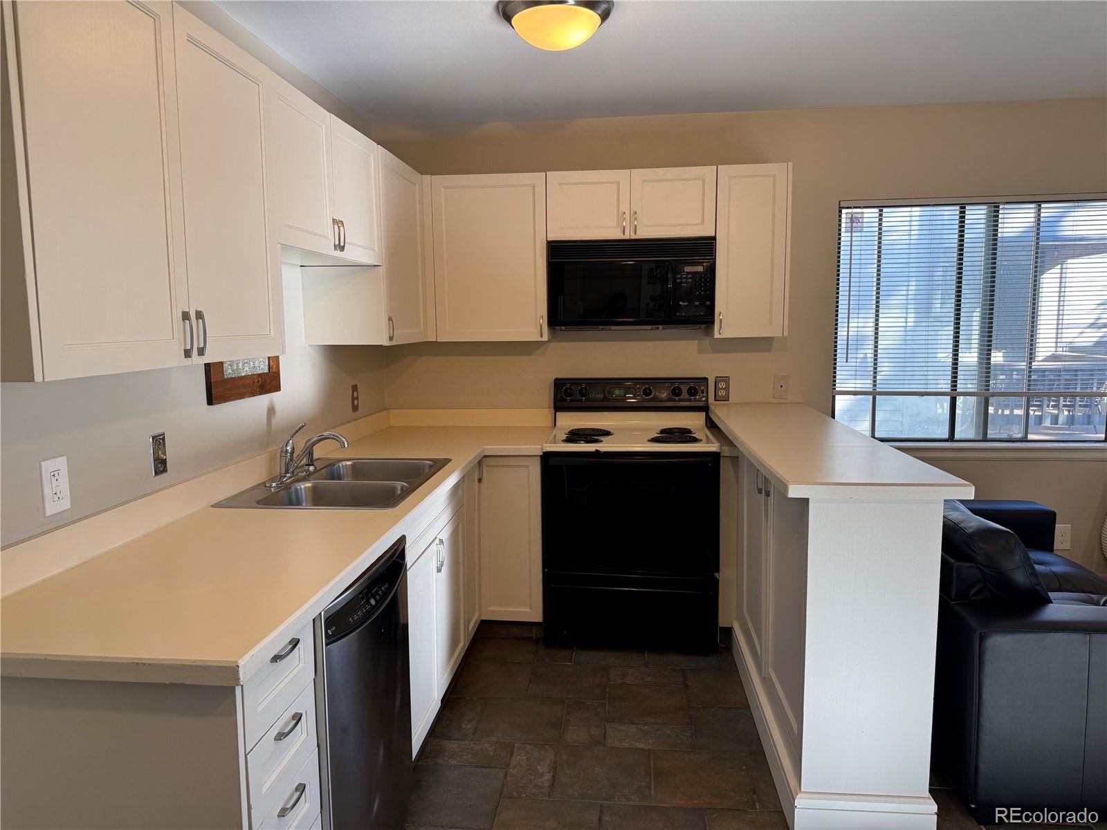 MLS Image #5 for 1812  17th street,boulder, Colorado