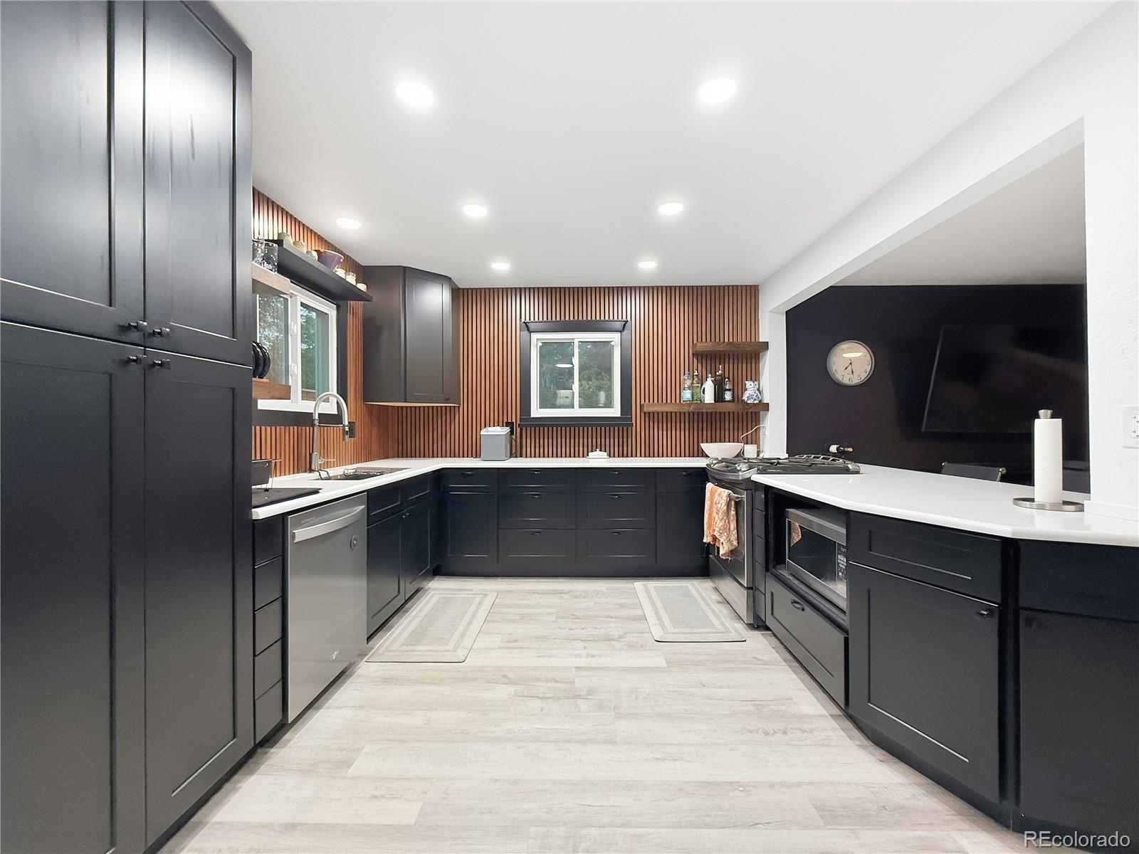 MLS Image #9 for 4017  boulder drive,loveland, Colorado