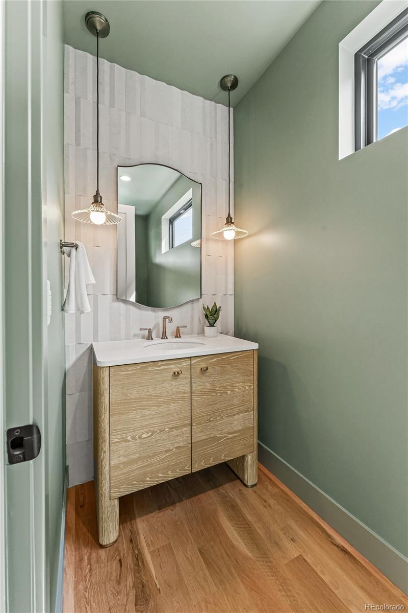 MLS Image #16 for 678 s vine street,denver, Colorado