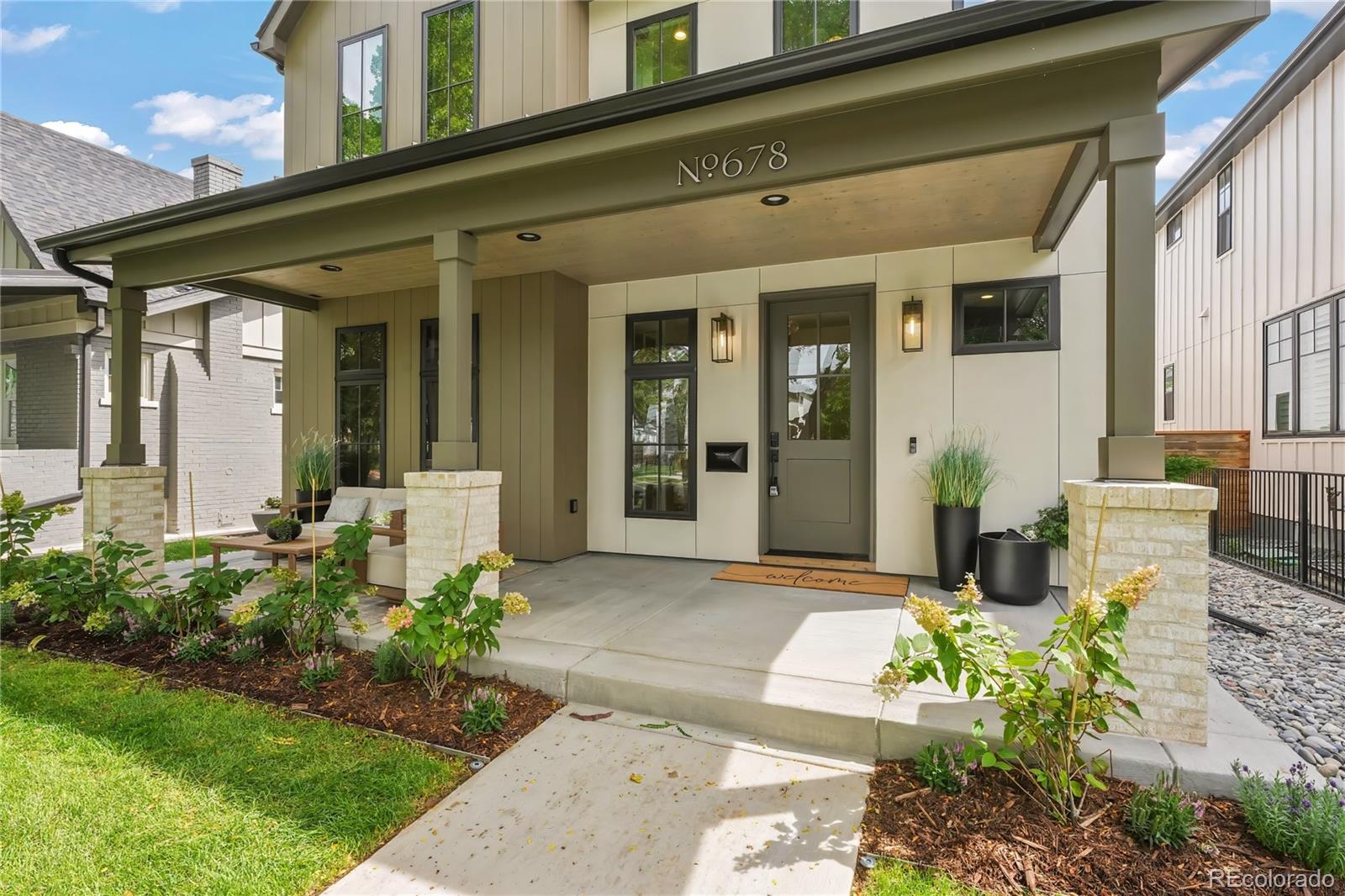 MLS Image #3 for 678 s vine street,denver, Colorado