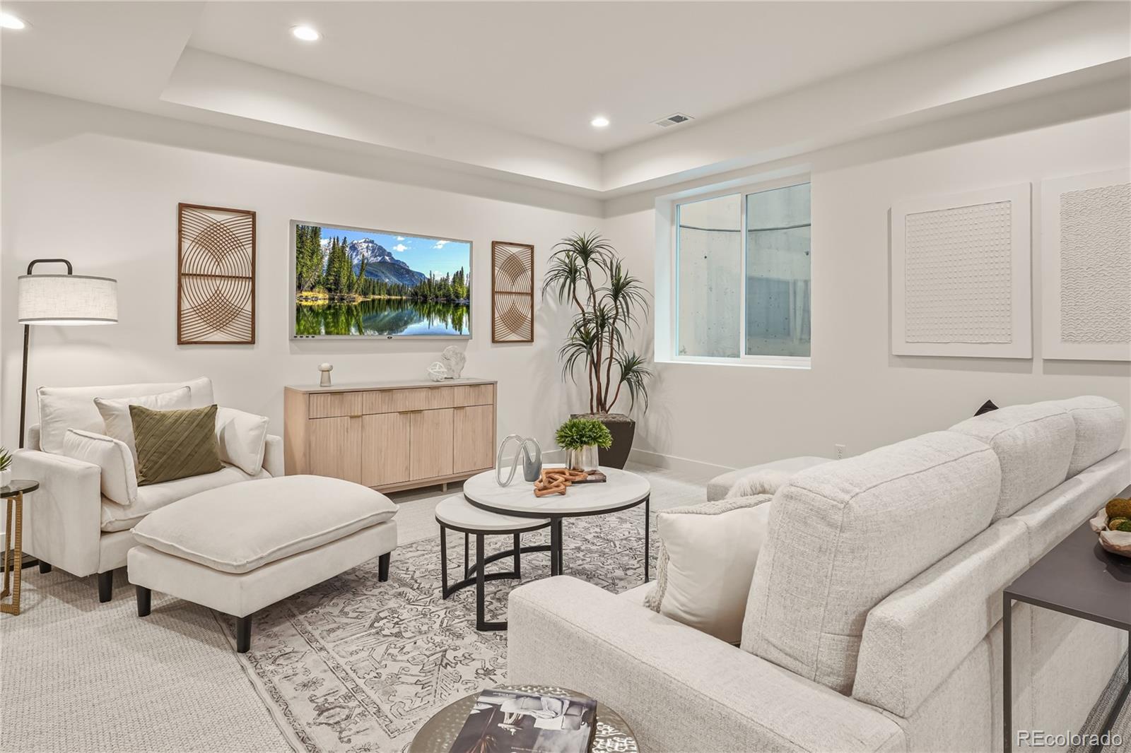 MLS Image #31 for 678 s vine street,denver, Colorado