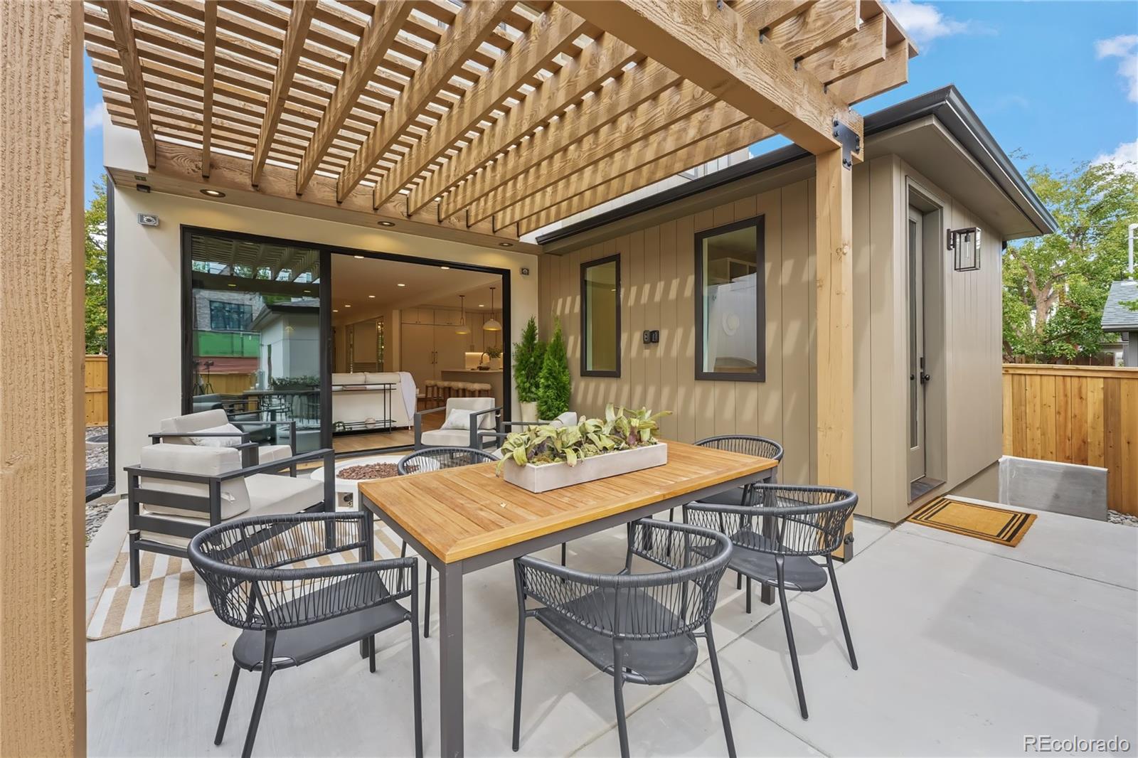 MLS Image #34 for 678 s vine street,denver, Colorado