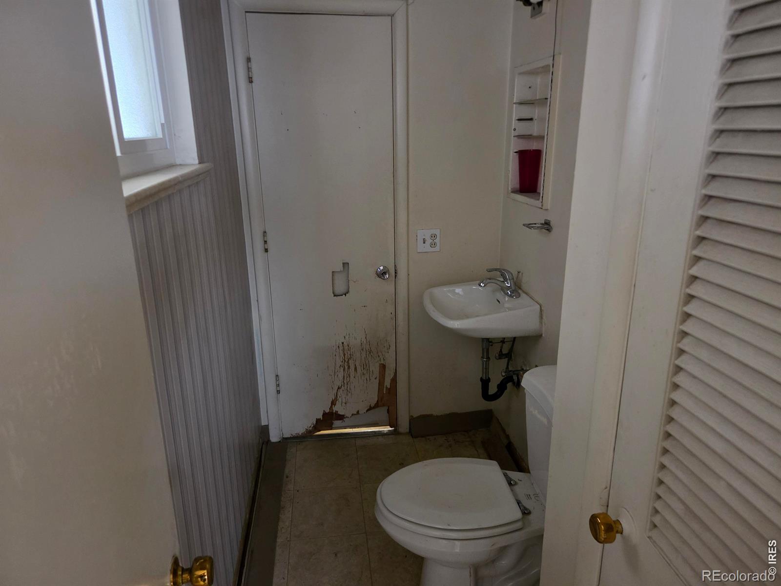 MLS Image #10 for 3754 s inca street,englewood, Colorado