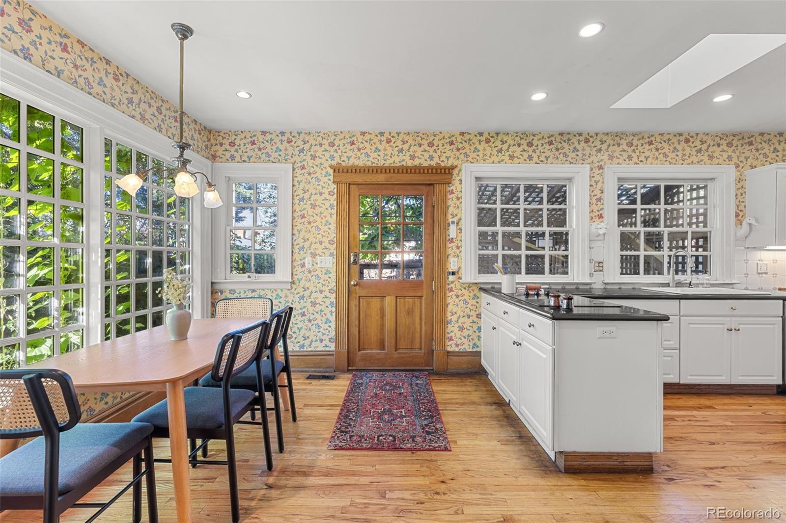 MLS Image #18 for 725 n downing street,denver, Colorado