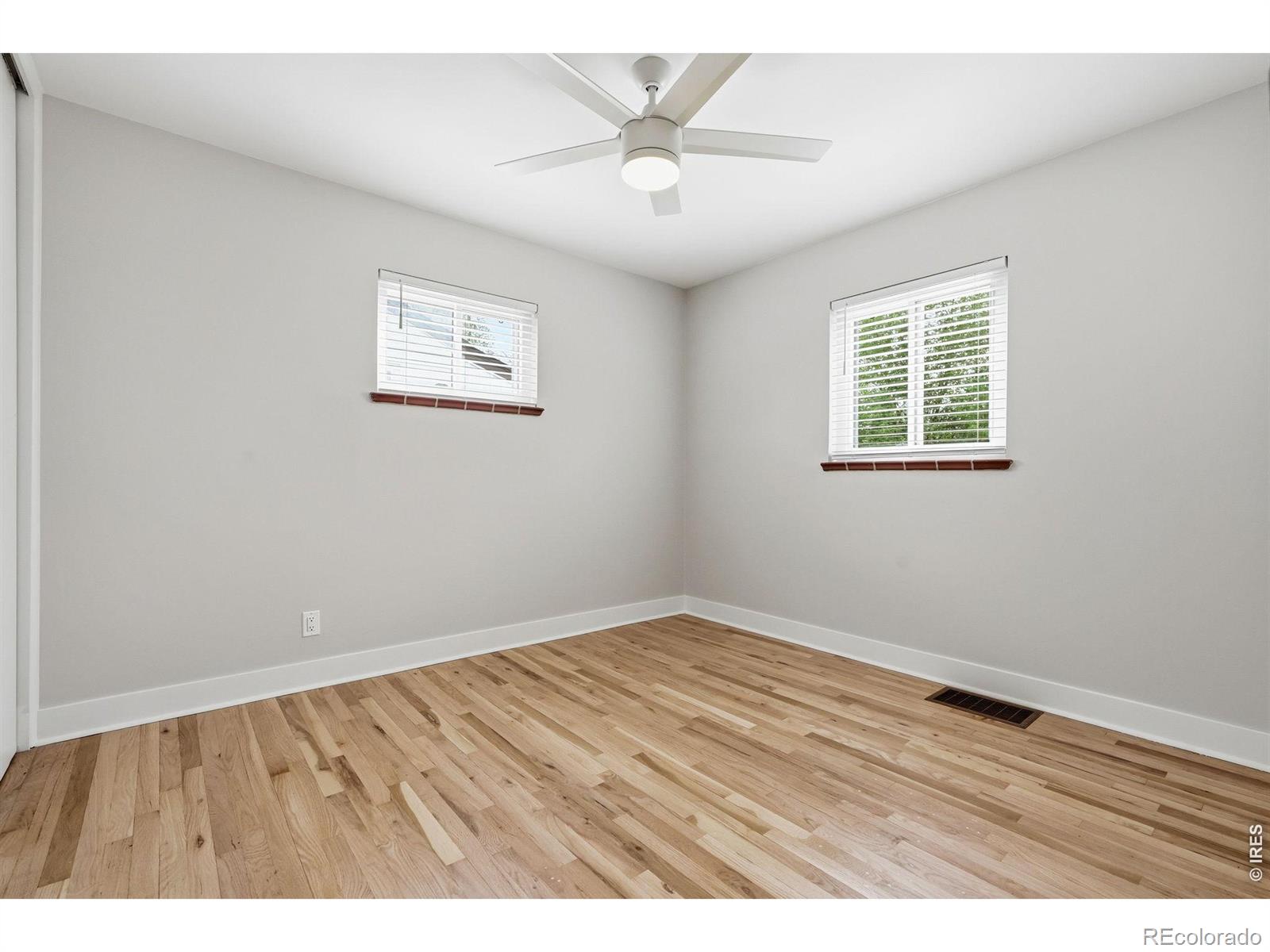 MLS Image #23 for 4676 e utah place,denver, Colorado