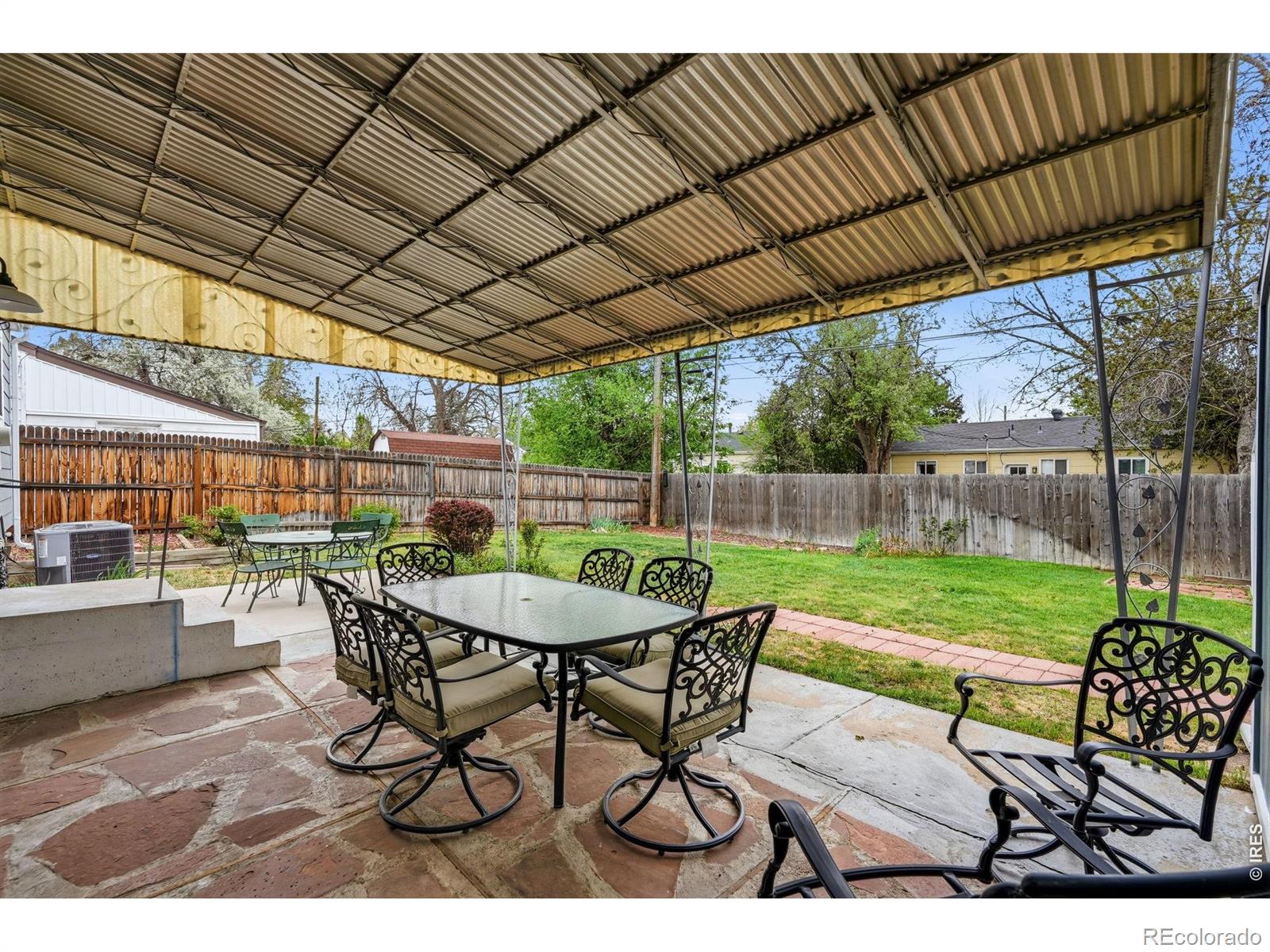 MLS Image #38 for 4676 e utah place,denver, Colorado