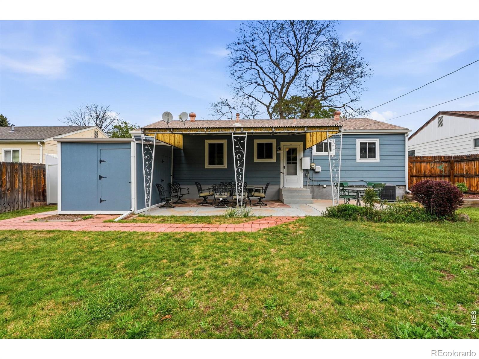MLS Image #40 for 4676 e utah place,denver, Colorado