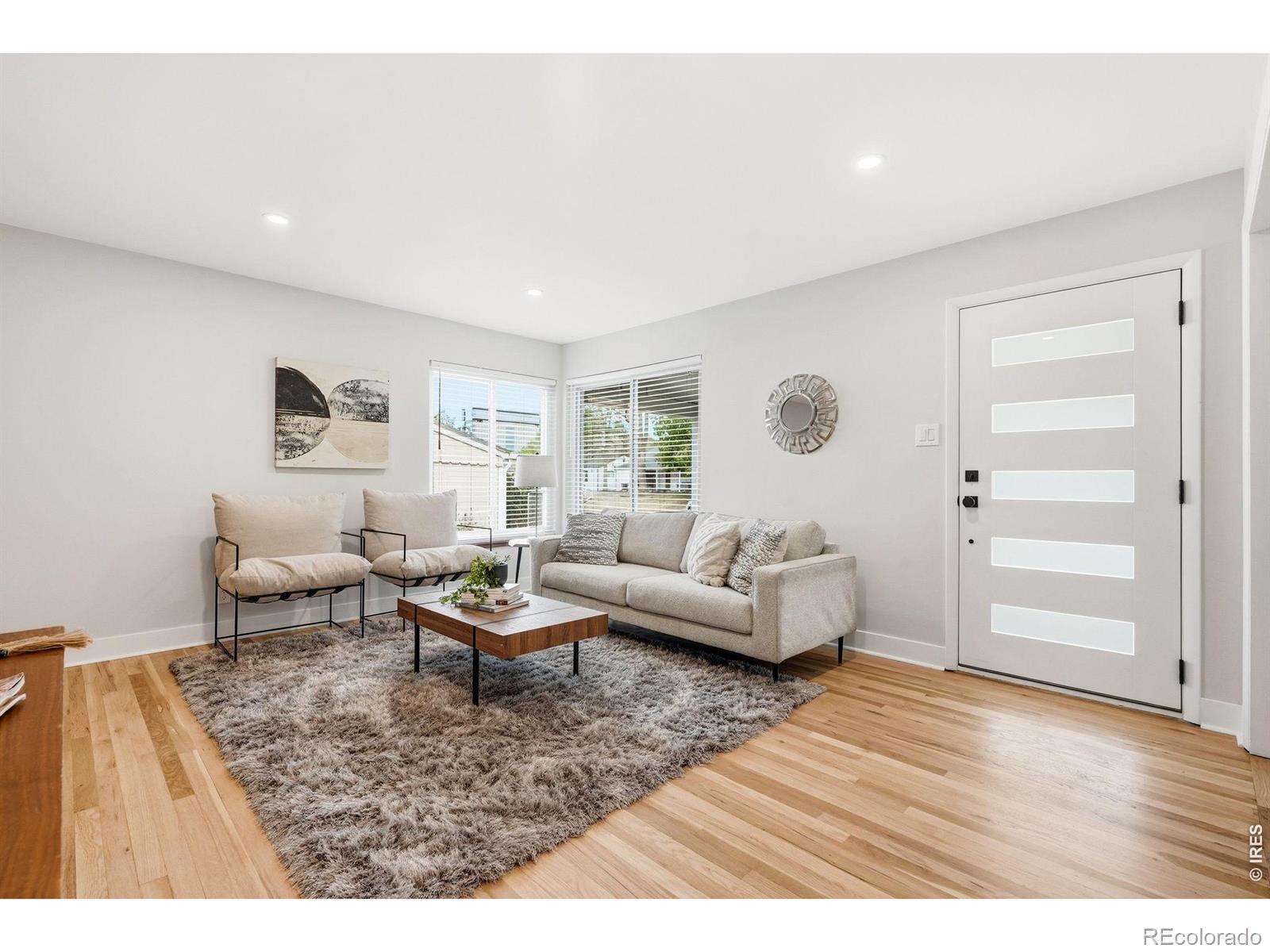MLS Image #8 for 4676 e utah place,denver, Colorado