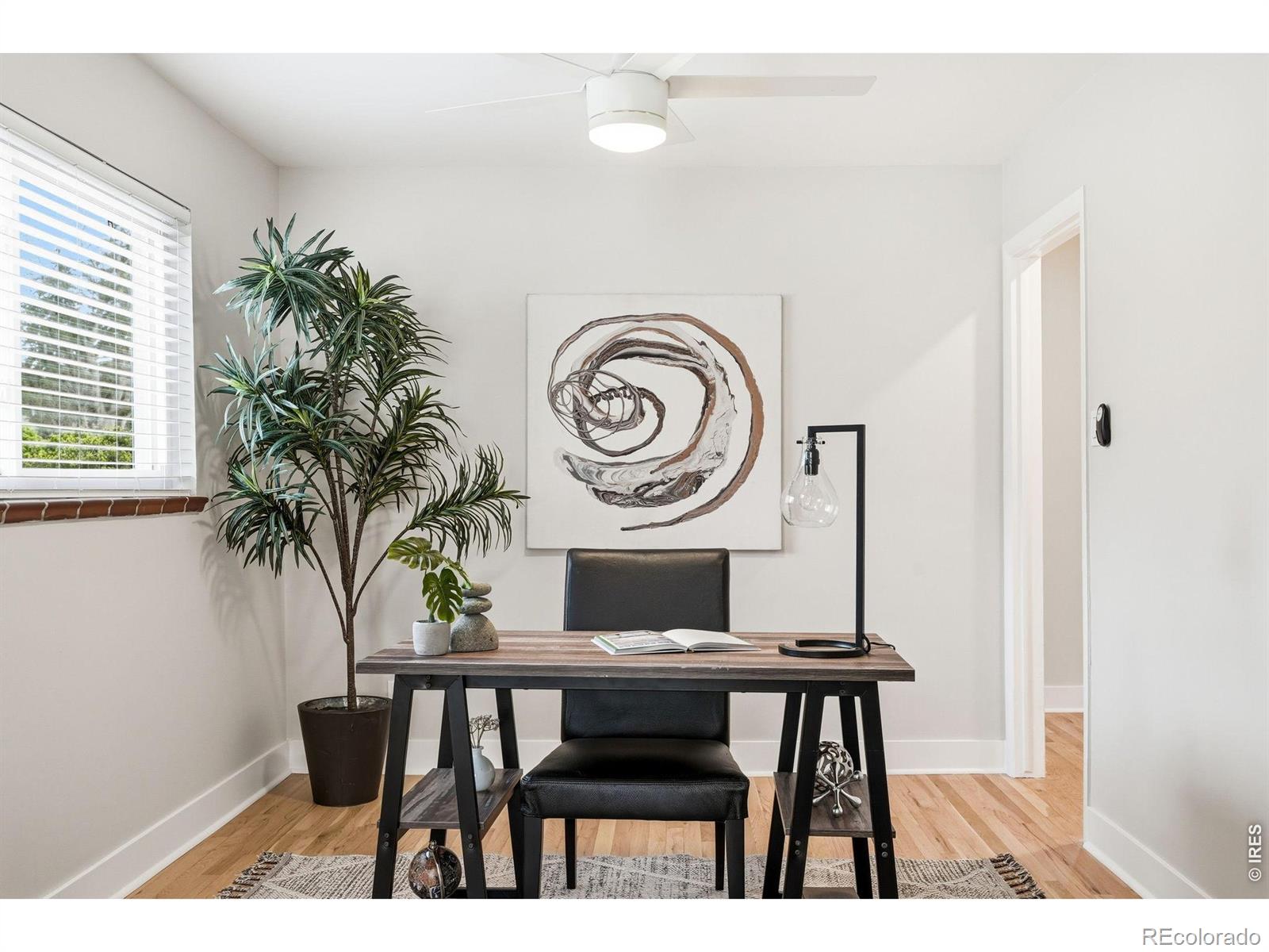 MLS Image #9 for 4676 e utah place,denver, Colorado