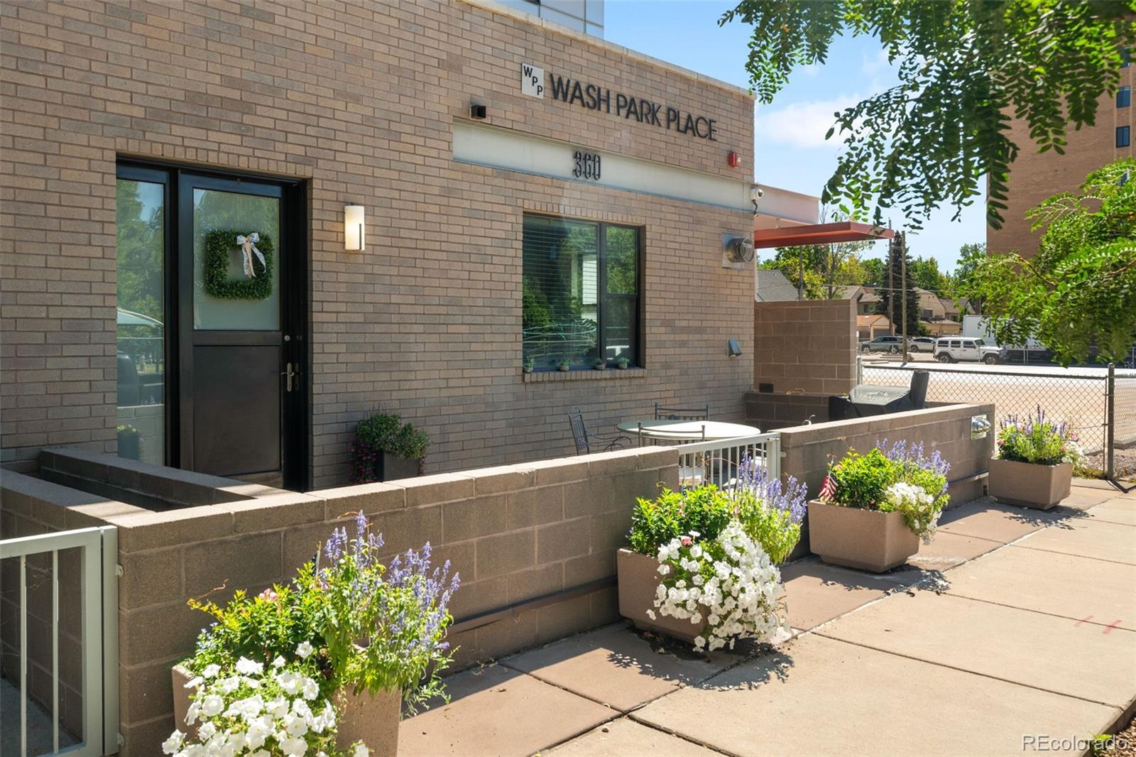 MLS Image #31 for 360 s lafayette street,denver, Colorado