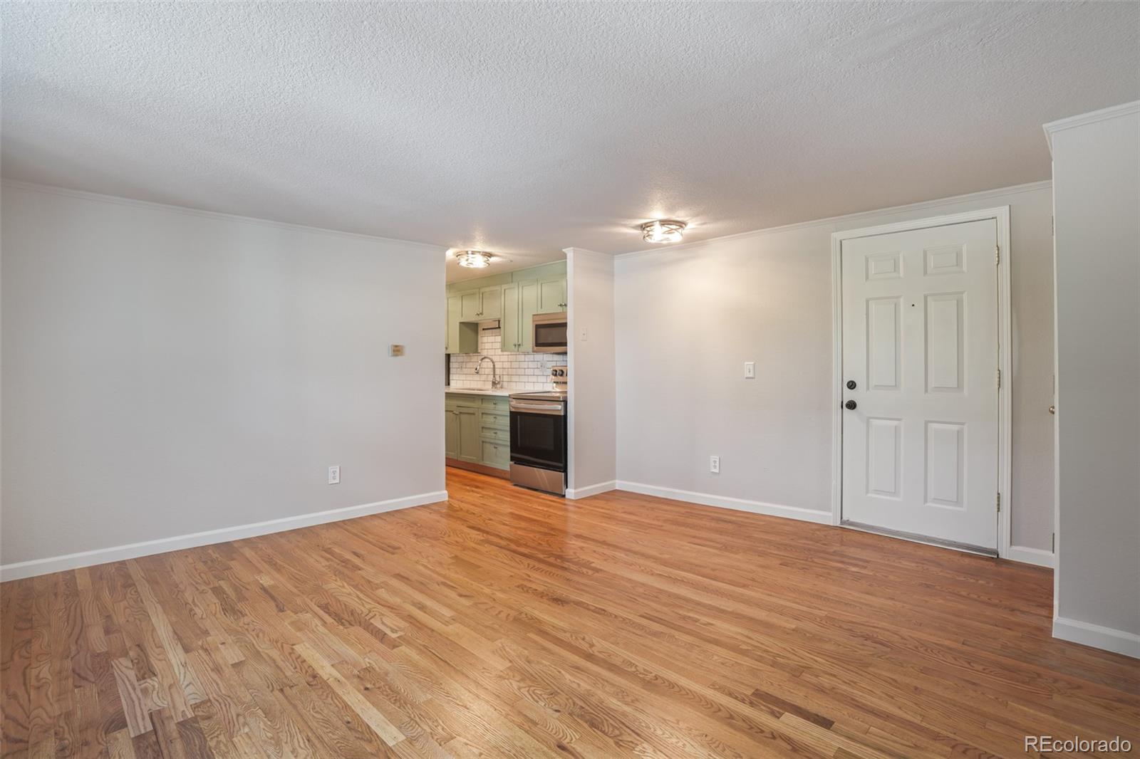 MLS Image #3 for 336 n grant street 412,denver, Colorado