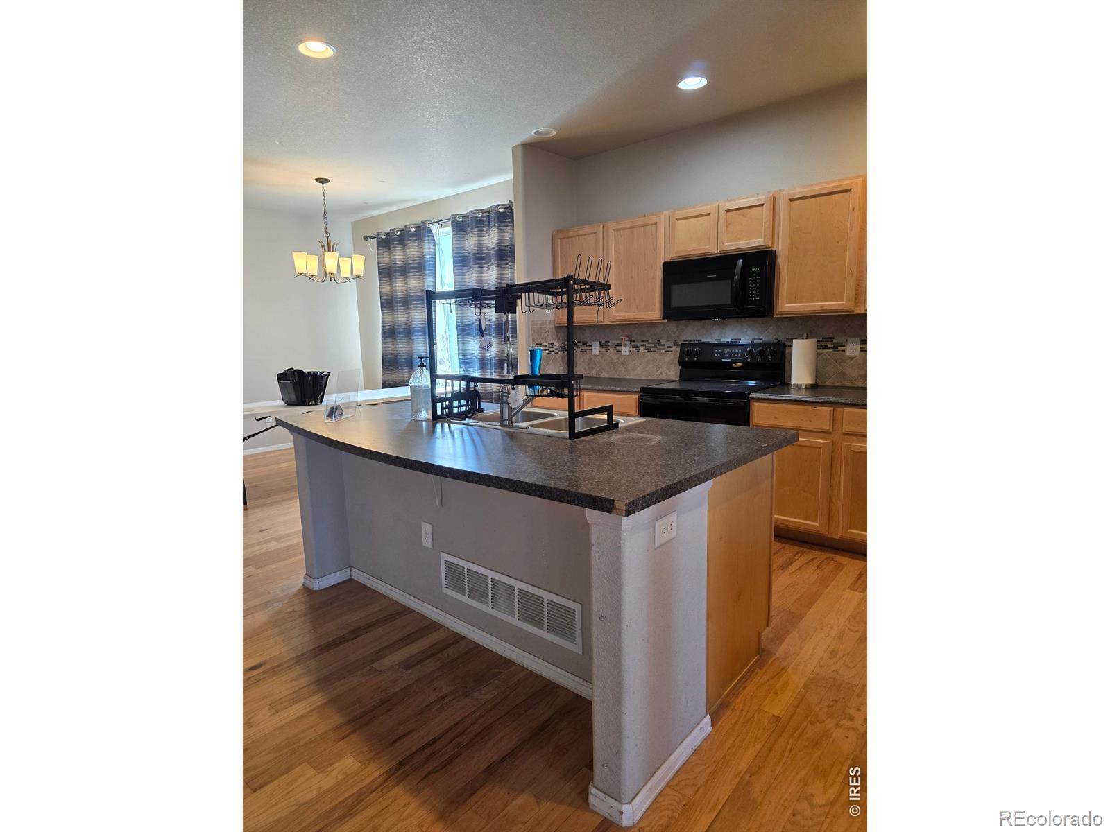 MLS Image #11 for 2054  reliance drive,windsor, Colorado