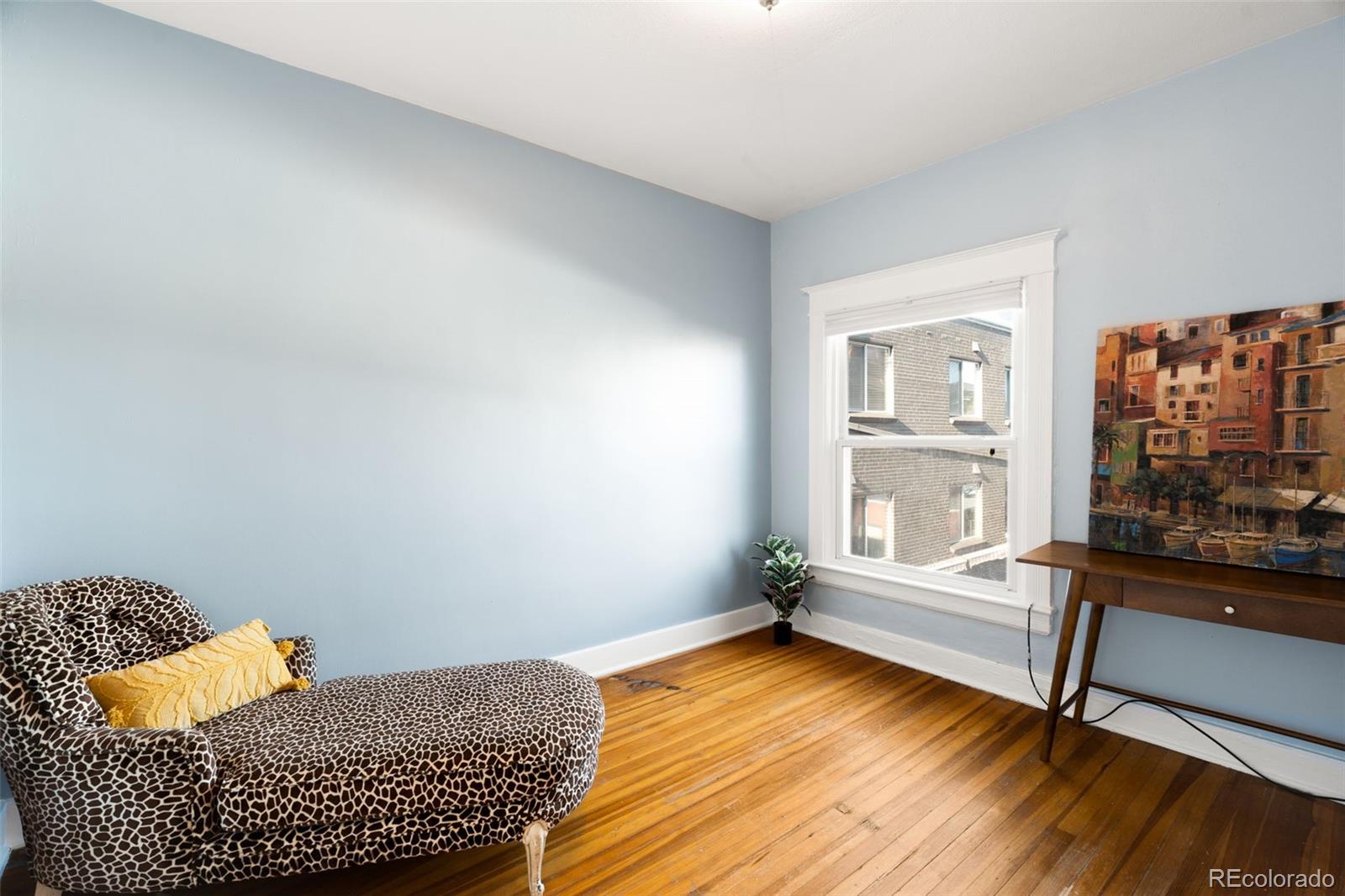 MLS Image #13 for 644 n logan street,denver, Colorado
