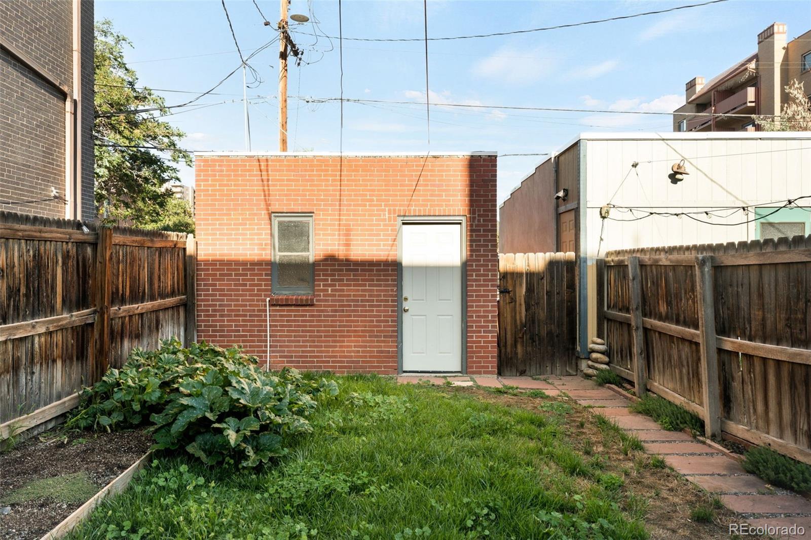 MLS Image #20 for 644 n logan street,denver, Colorado