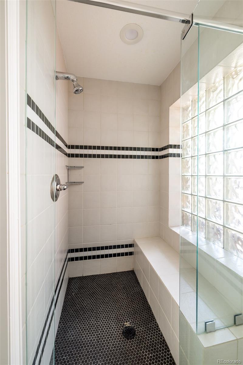 MLS Image #15 for 2  elm street,denver, Colorado