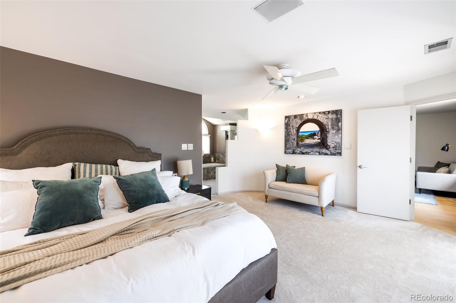 MLS Image #20 for 2  elm street,denver, Colorado