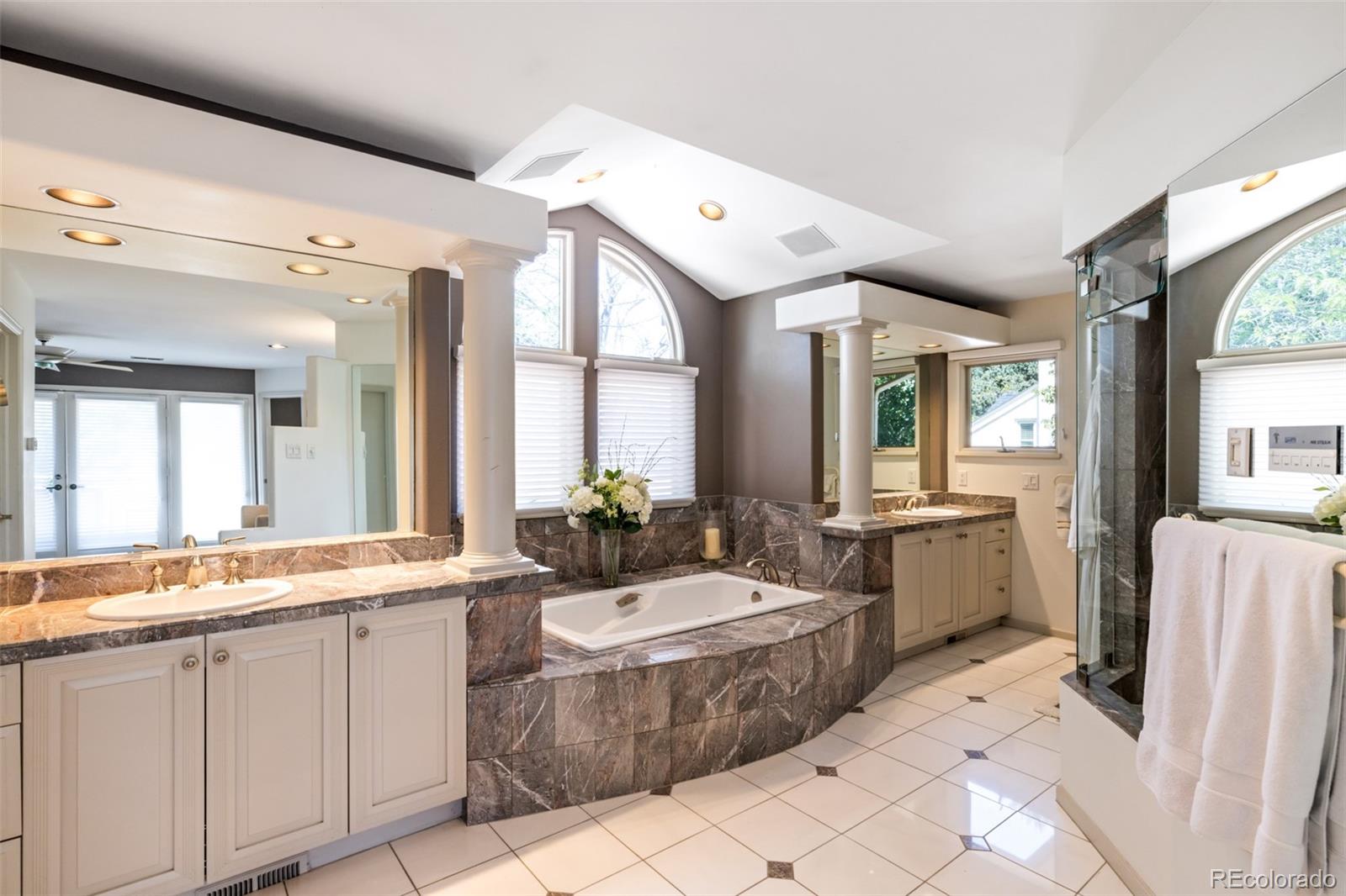MLS Image #21 for 2  elm street,denver, Colorado