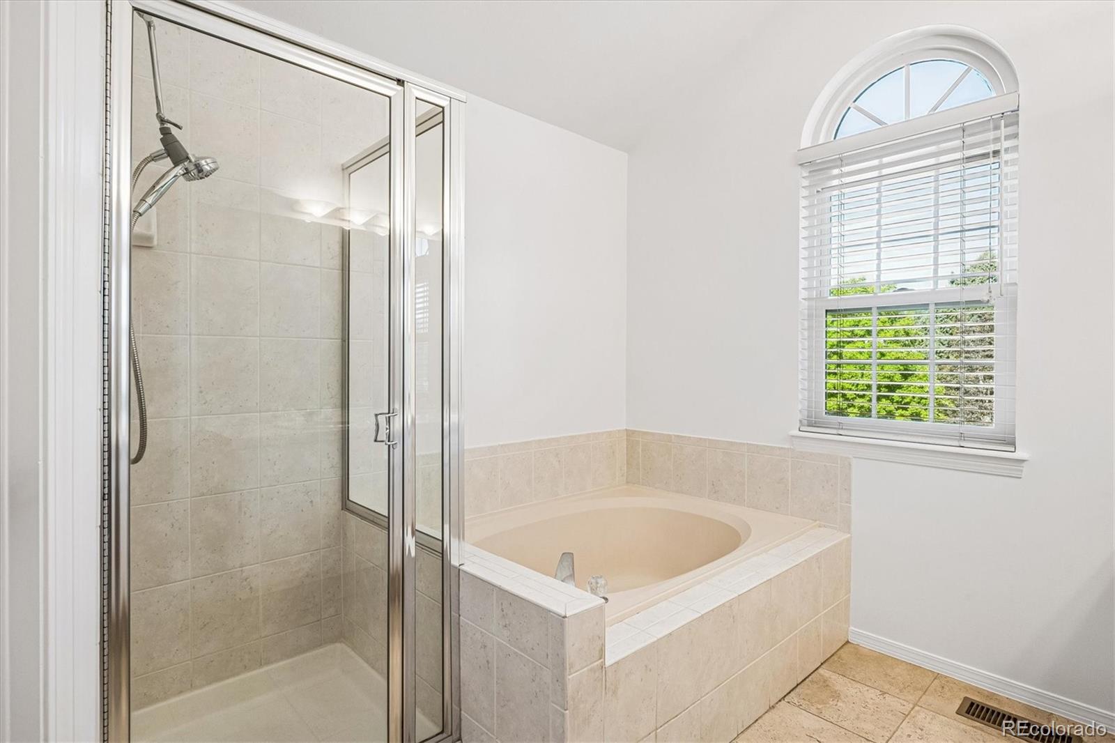 MLS Image #21 for 7454  tenby court,castle pines, Colorado