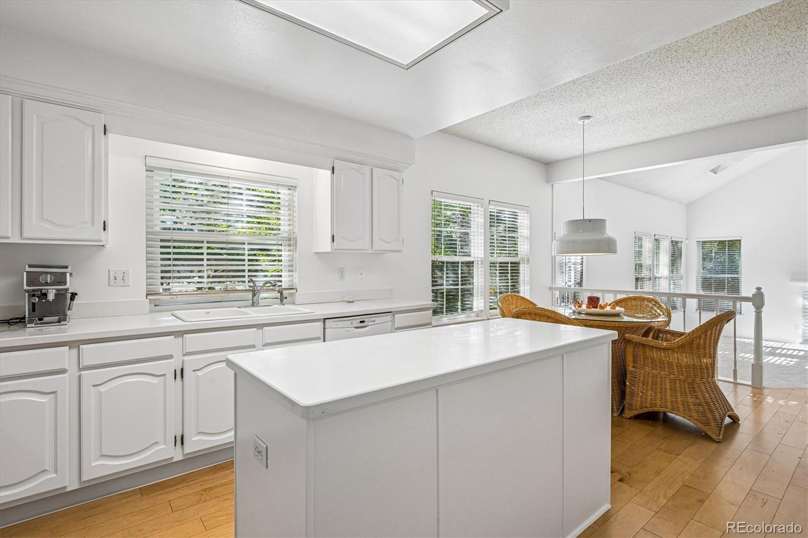 MLS Image #9 for 7454  tenby court,castle pines, Colorado