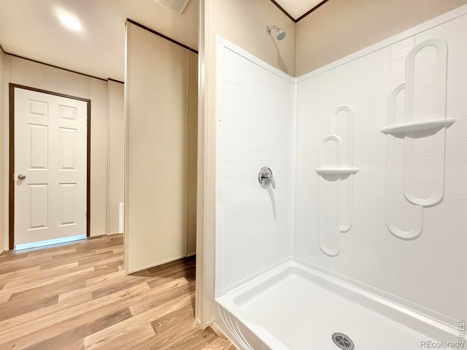 MLS Image #22 for 103  beach drive,log lane village, Colorado