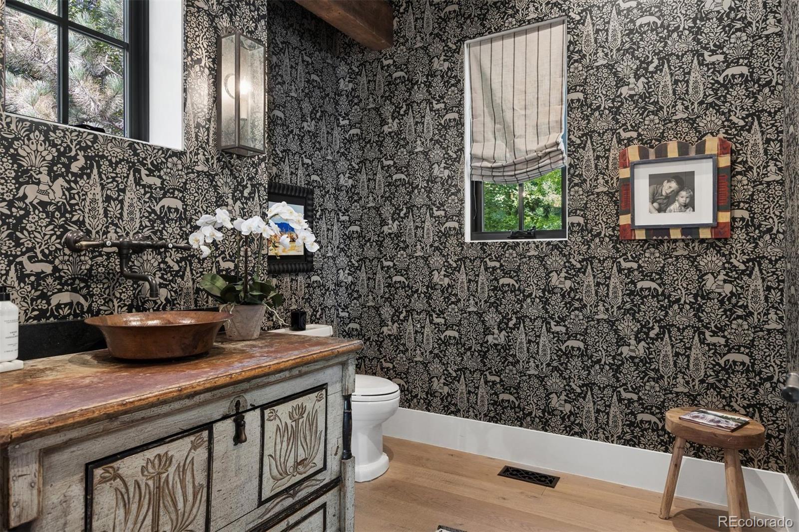 MLS Image #20 for 2201 s adams street,denver, Colorado