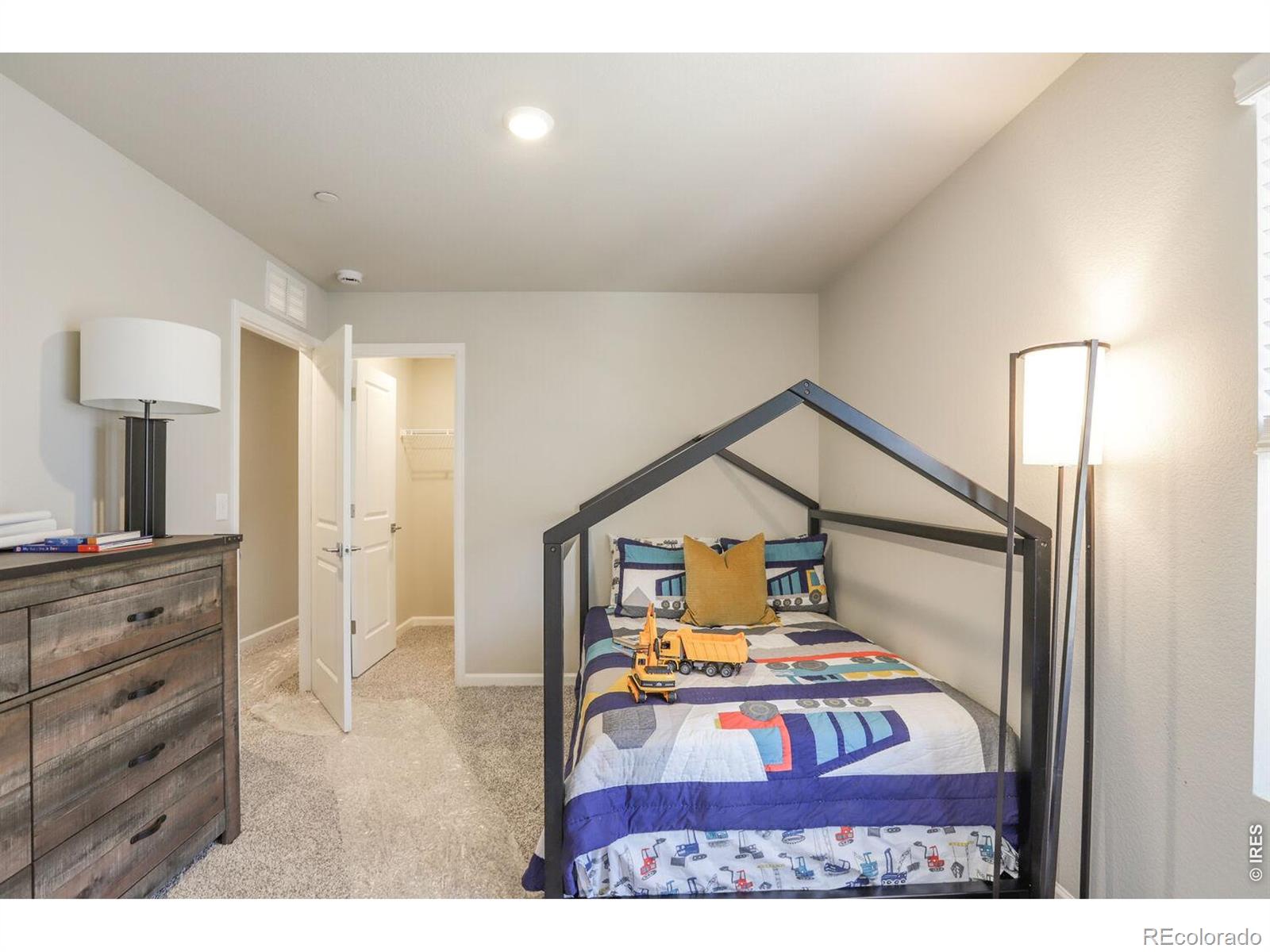 MLS Image #18 for 2416  heyworth lane,fort collins, Colorado