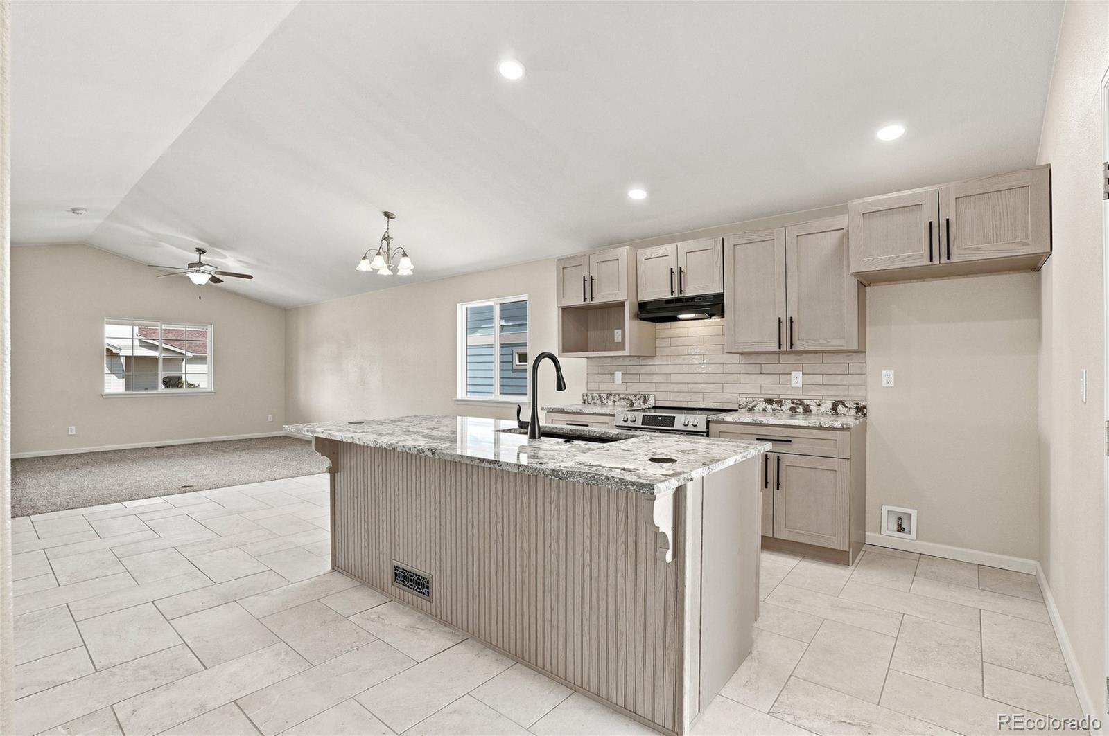 MLS Image #11 for 2436  heather lane,evans, Colorado