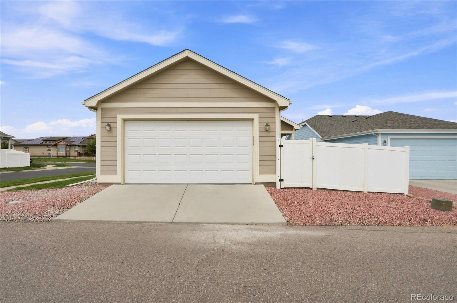 MLS Image #28 for 2436  heather lane,evans, Colorado