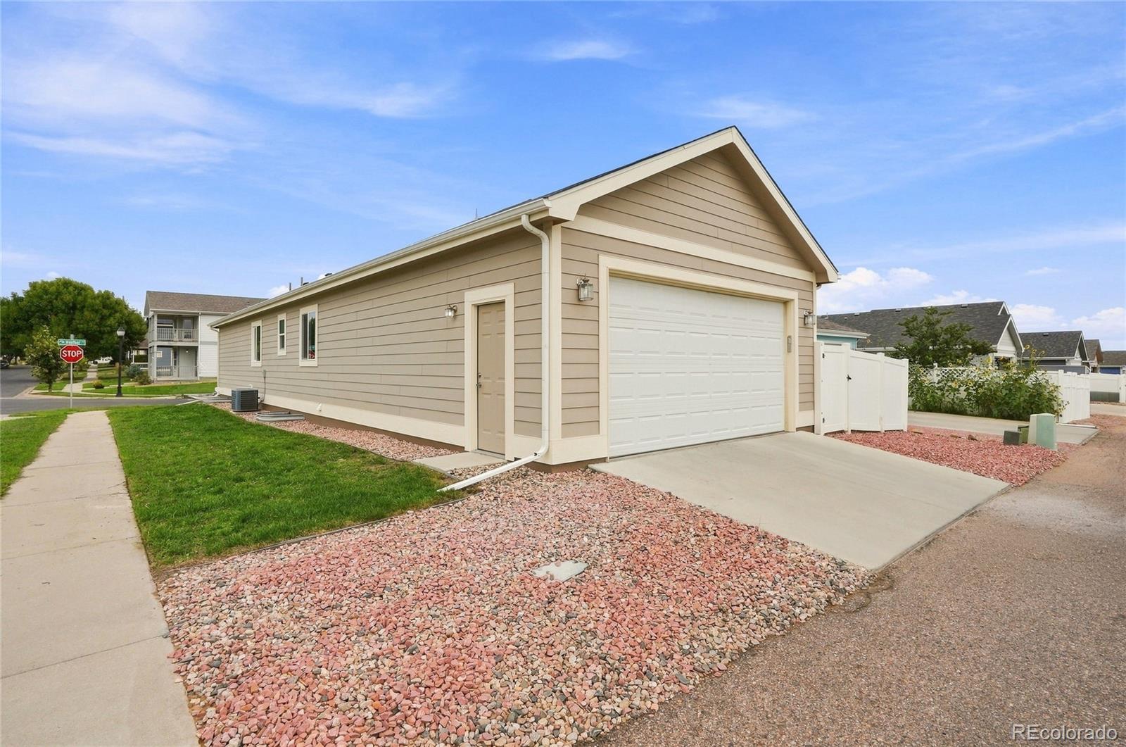MLS Image #29 for 2436  heather lane,evans, Colorado