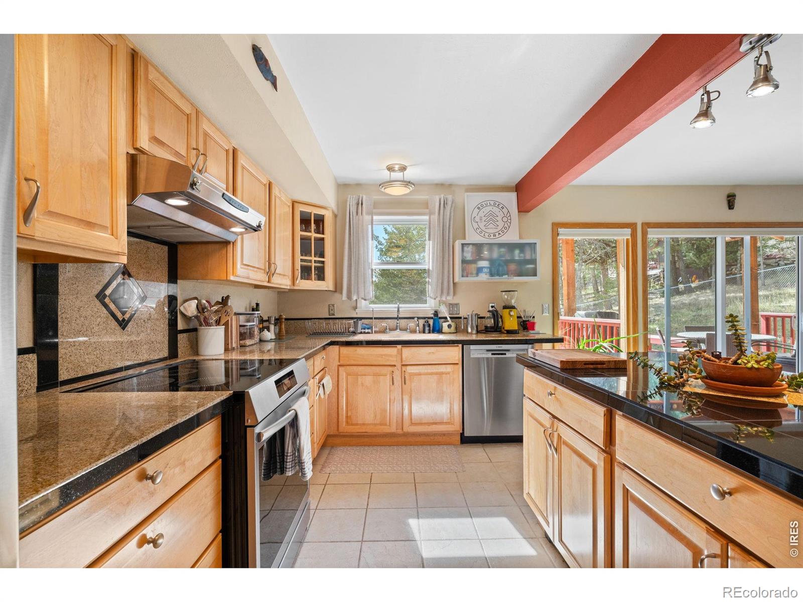 MLS Image #19 for 526  brook road,boulder, Colorado