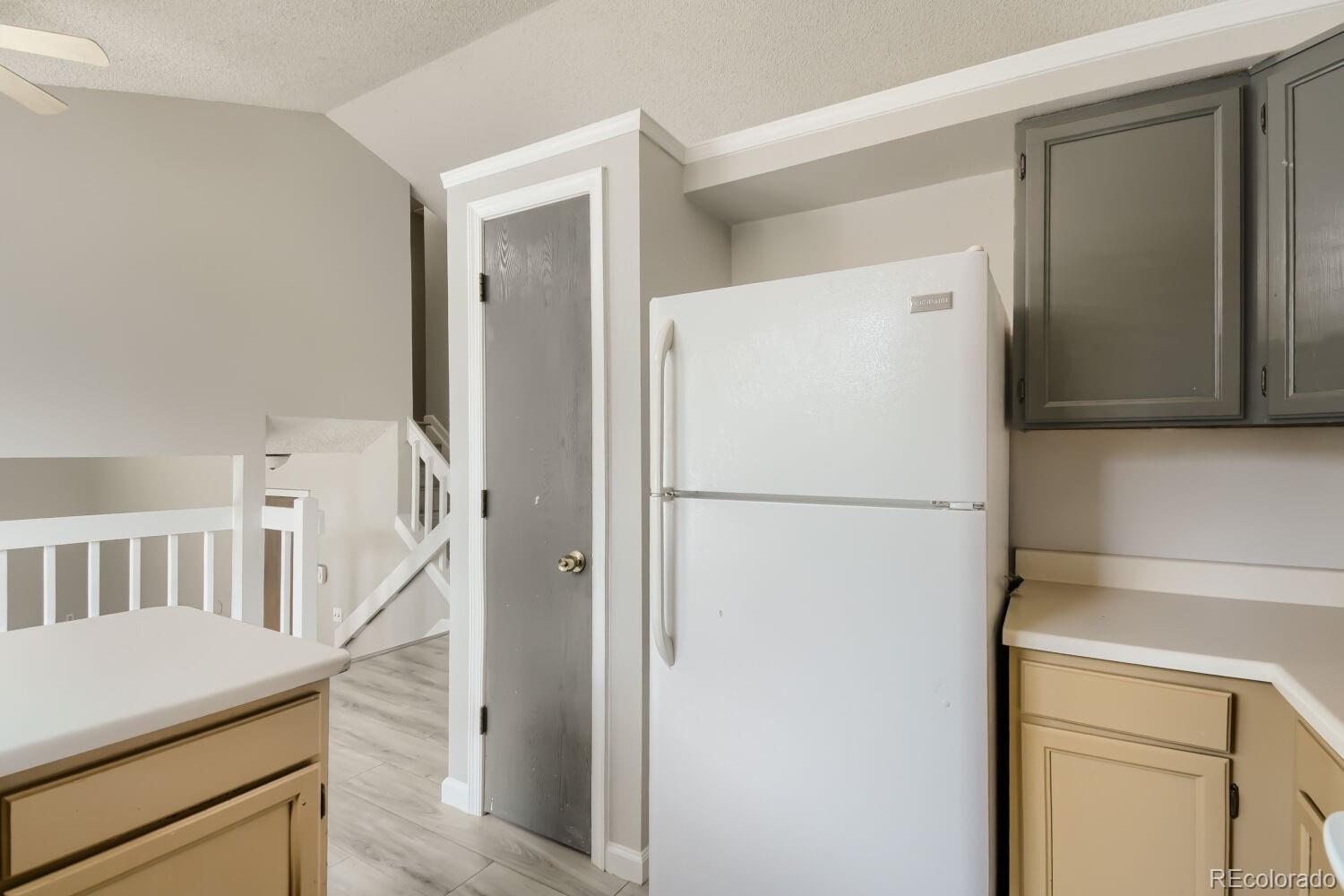 MLS Image #5 for 10147  saint paul street,thornton, Colorado