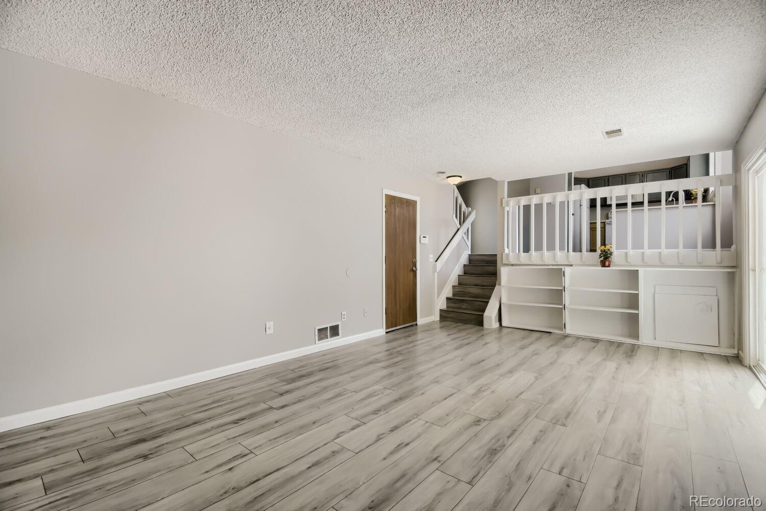 MLS Image #8 for 10147  saint paul street,thornton, Colorado