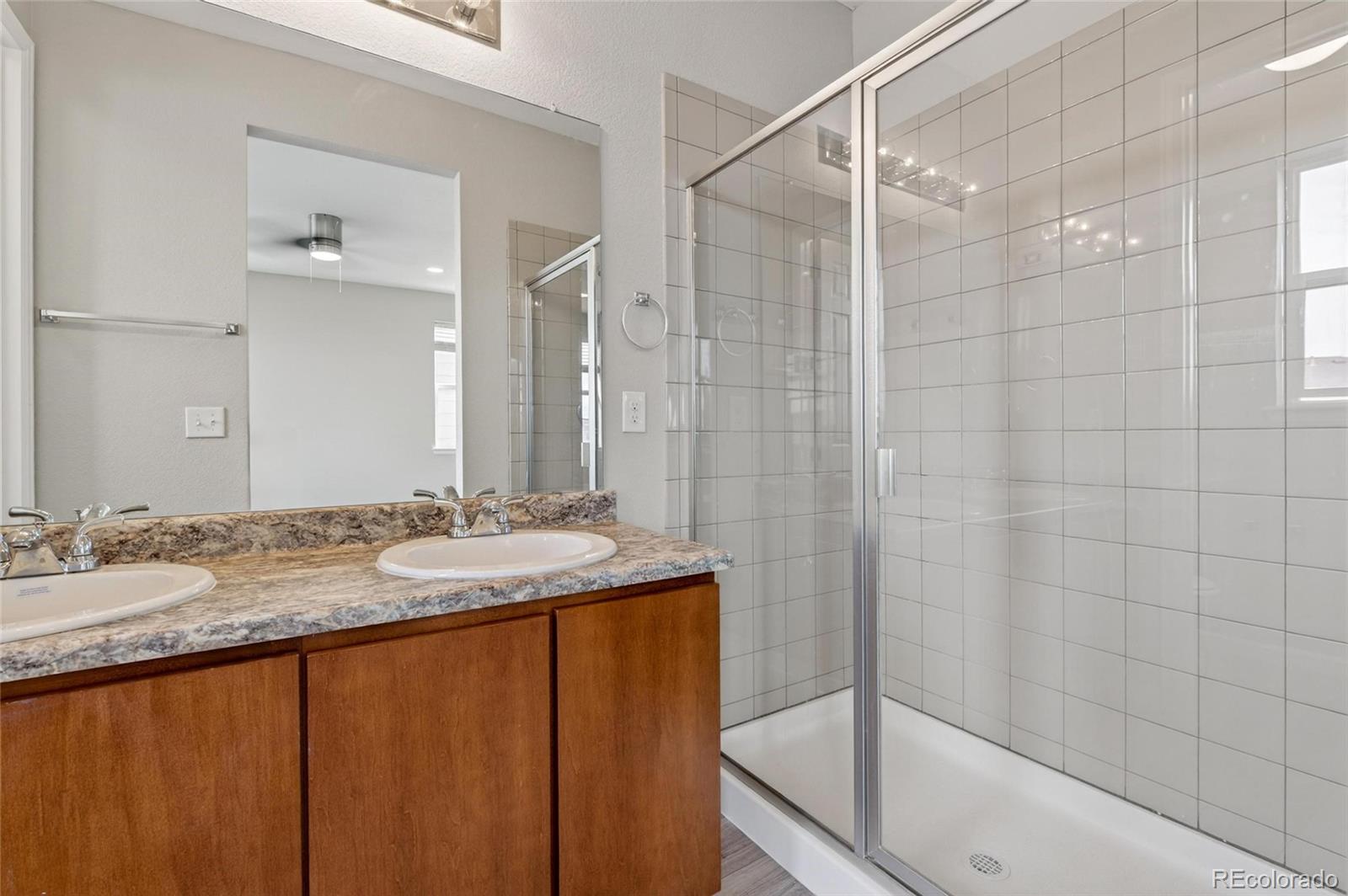 MLS Image #19 for 23584 e 5th place ,aurora, Colorado