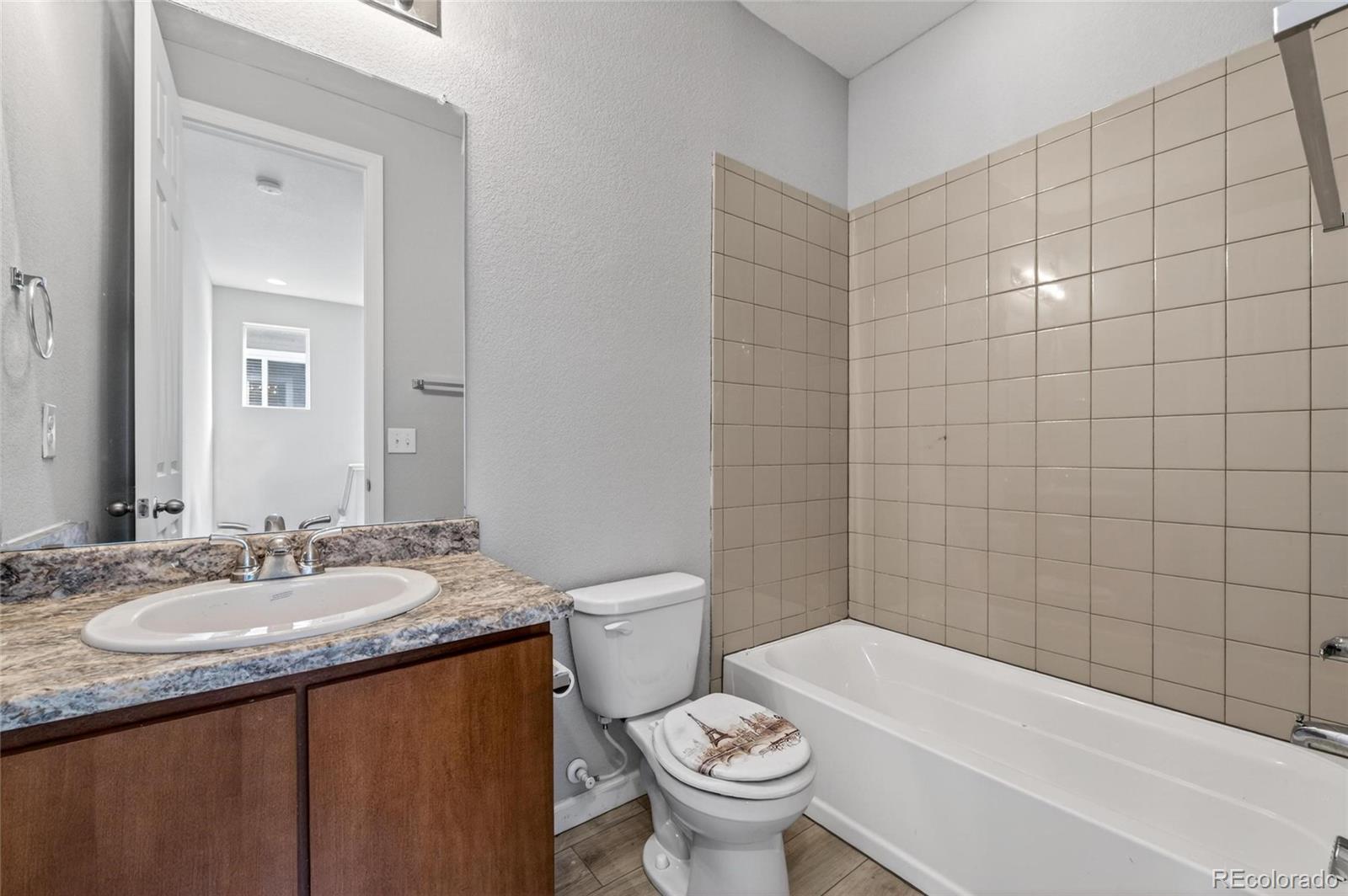 MLS Image #8 for 23584 e 5th place ,aurora, Colorado