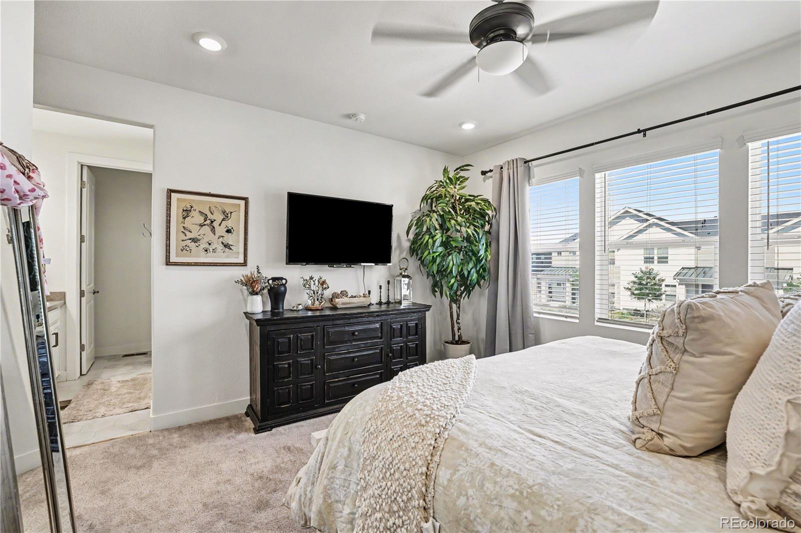 MLS Image #13 for 8863  fraser river loop ,littleton, Colorado