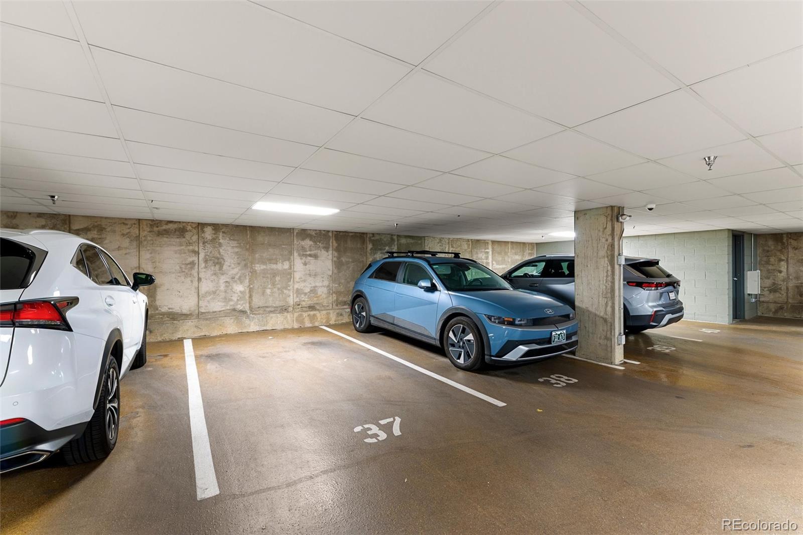 MLS Image #19 for 155 s monaco street parkway,denver, Colorado