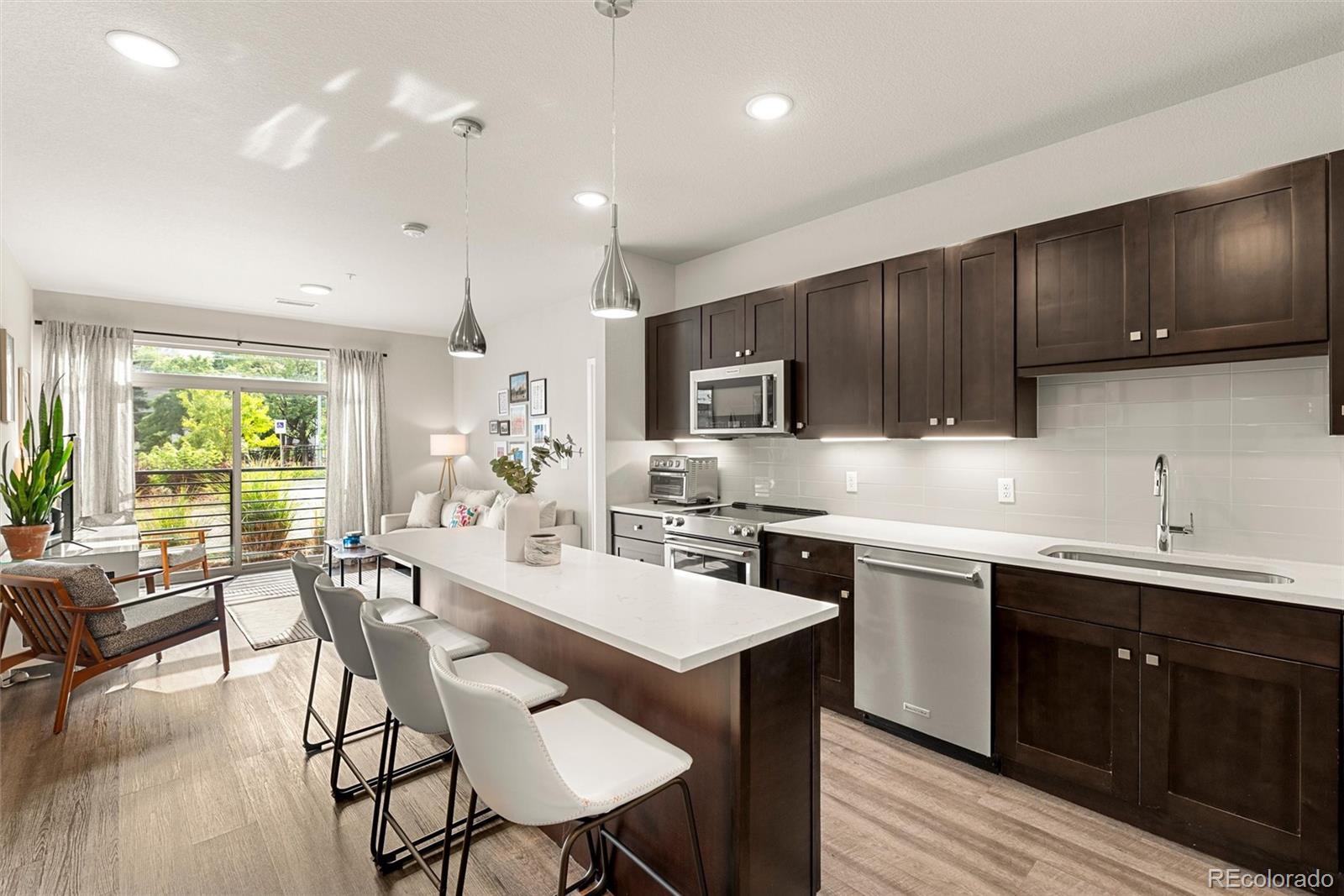 MLS Image #3 for 155 s monaco street parkway,denver, Colorado