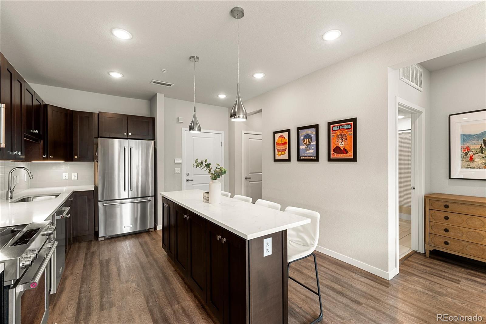 MLS Image #5 for 155 s monaco street parkway,denver, Colorado