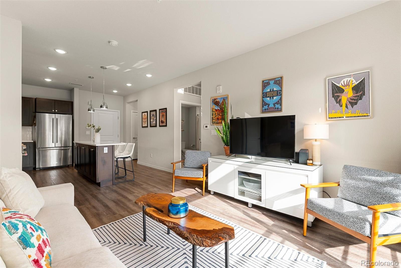 MLS Image #8 for 155 s monaco street parkway,denver, Colorado