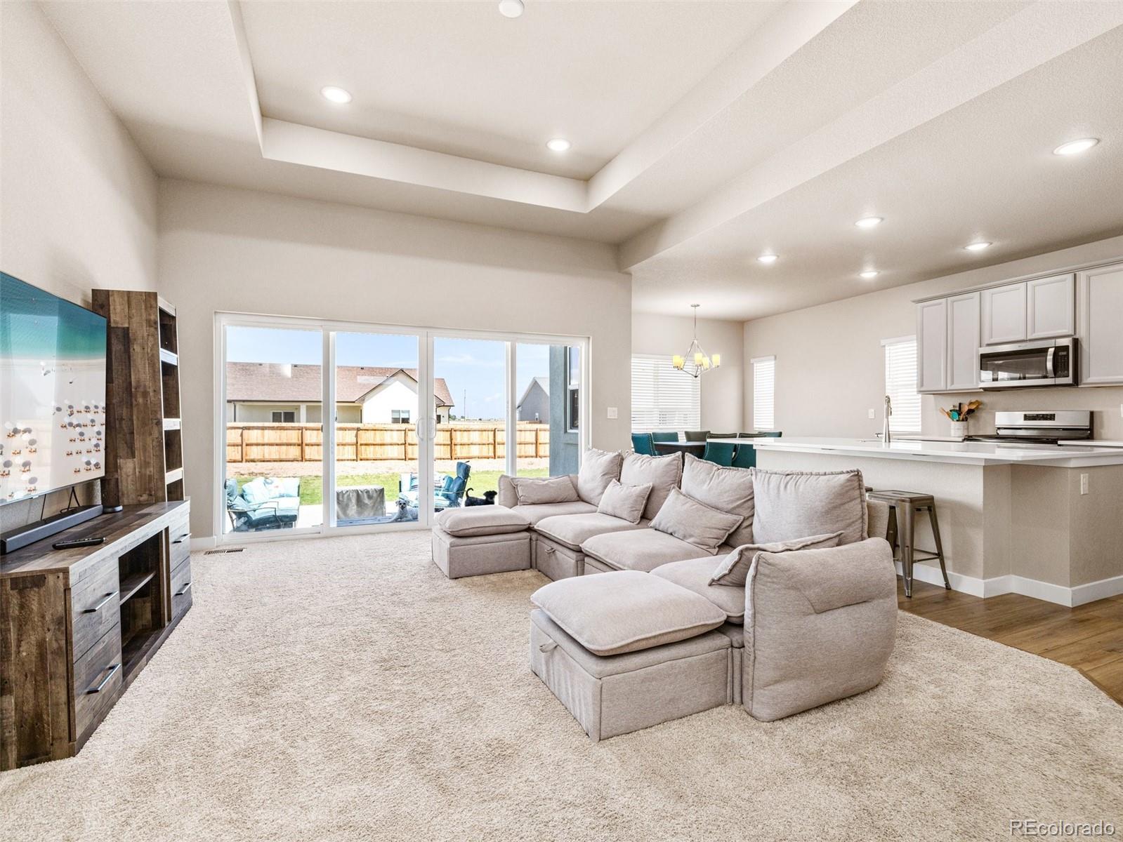 MLS Image #12 for 817 e maybell drive,pueblo west, Colorado