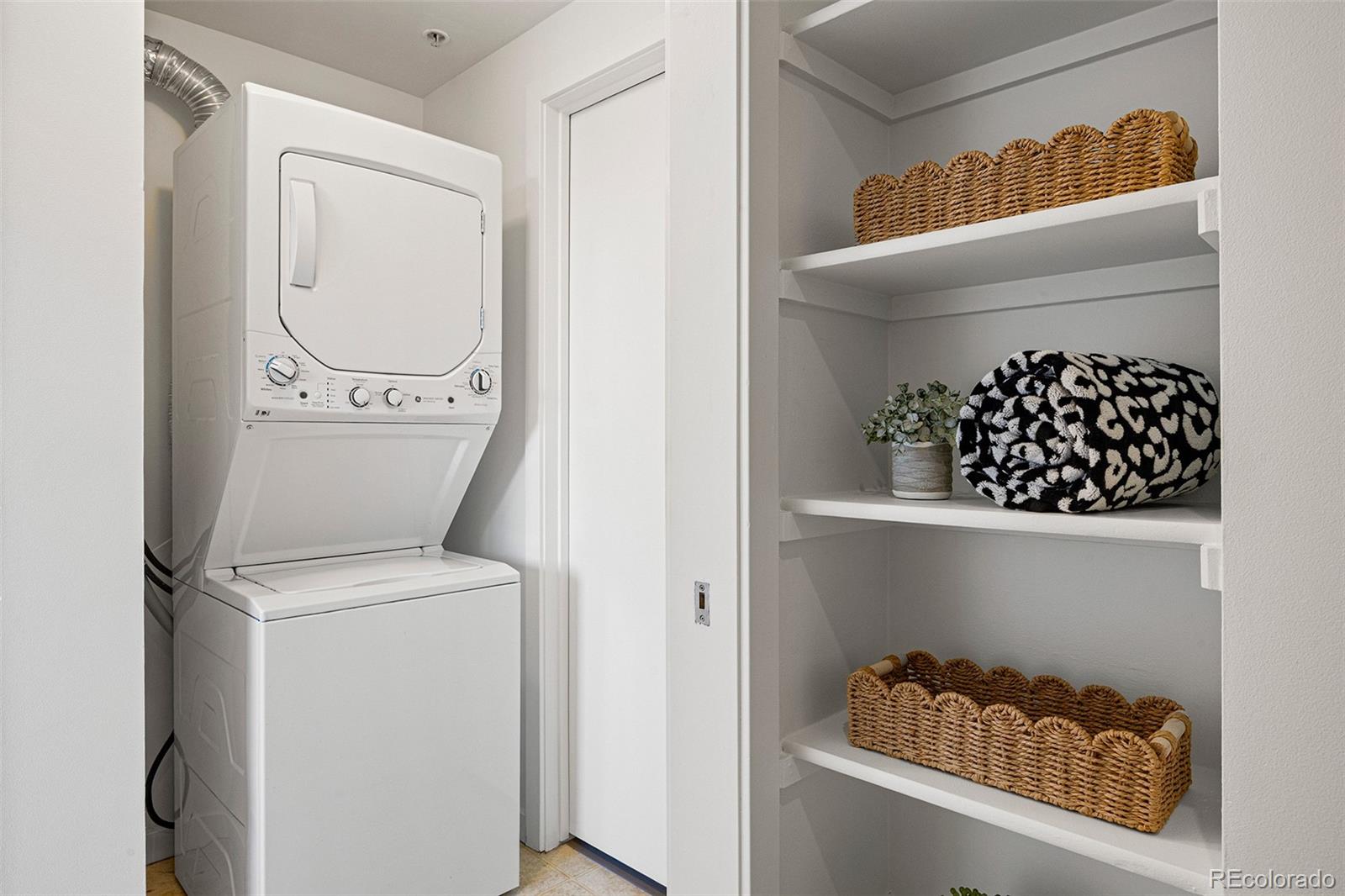 MLS Image #19 for 1475  delgany street 308,denver, Colorado