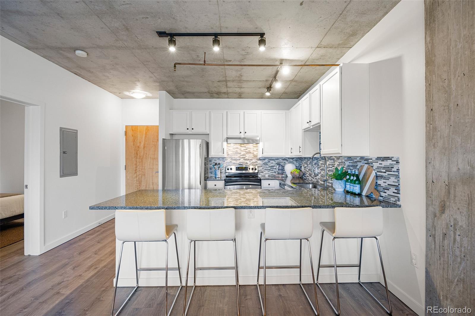 MLS Image #6 for 1475  delgany street 308,denver, Colorado