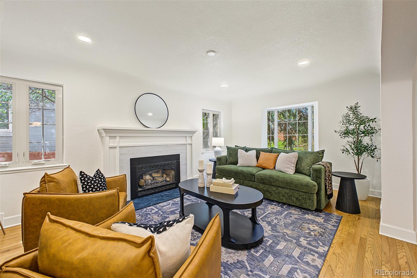 MLS Image #3 for 1210  holly street,denver, Colorado