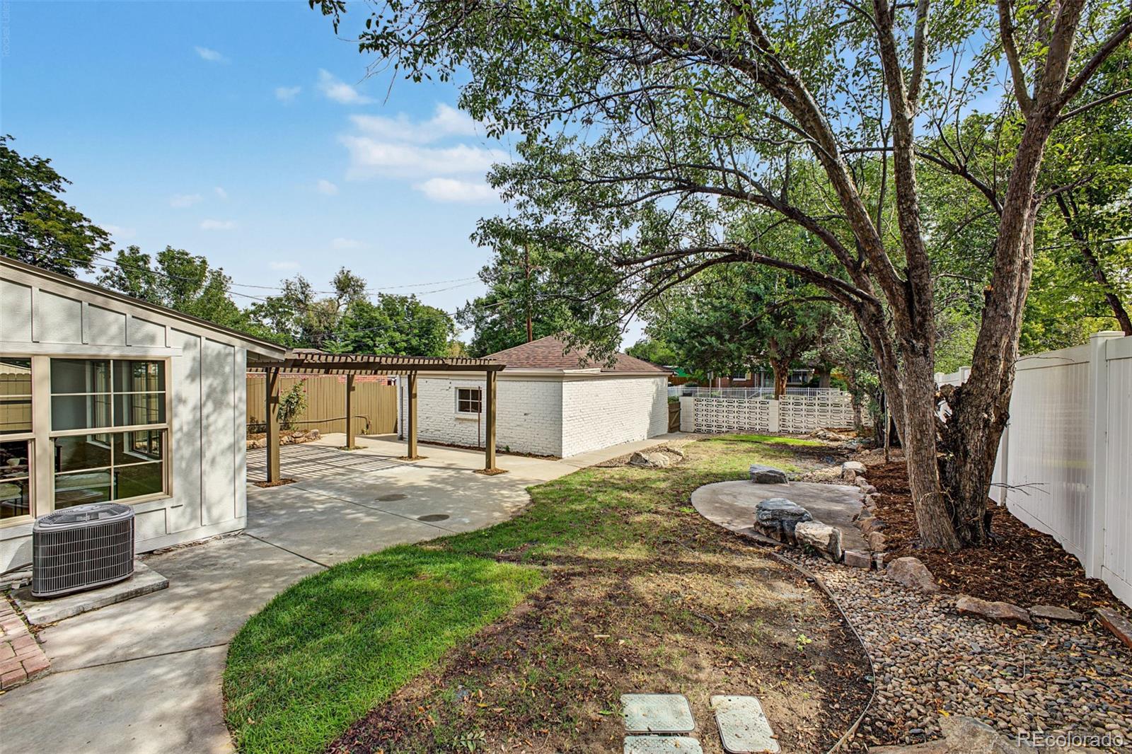MLS Image #33 for 1210  holly street,denver, Colorado