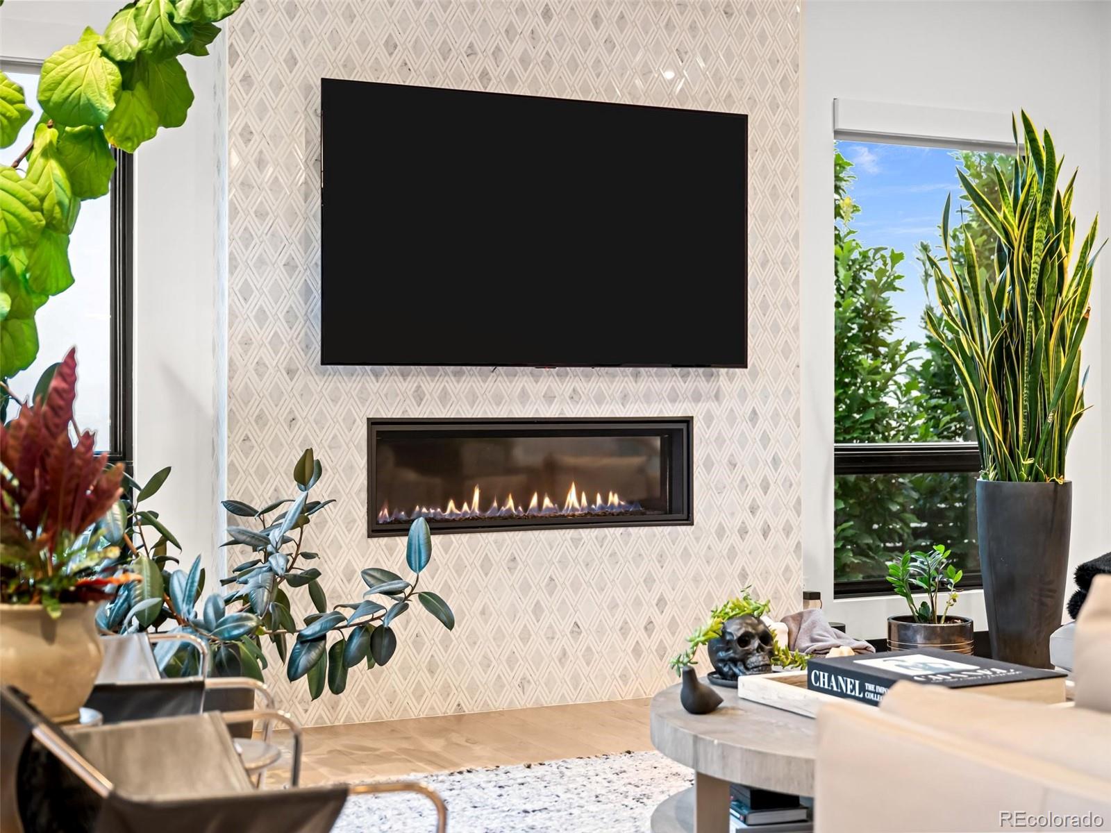 MLS Image #14 for 2110 s cook street,denver, Colorado