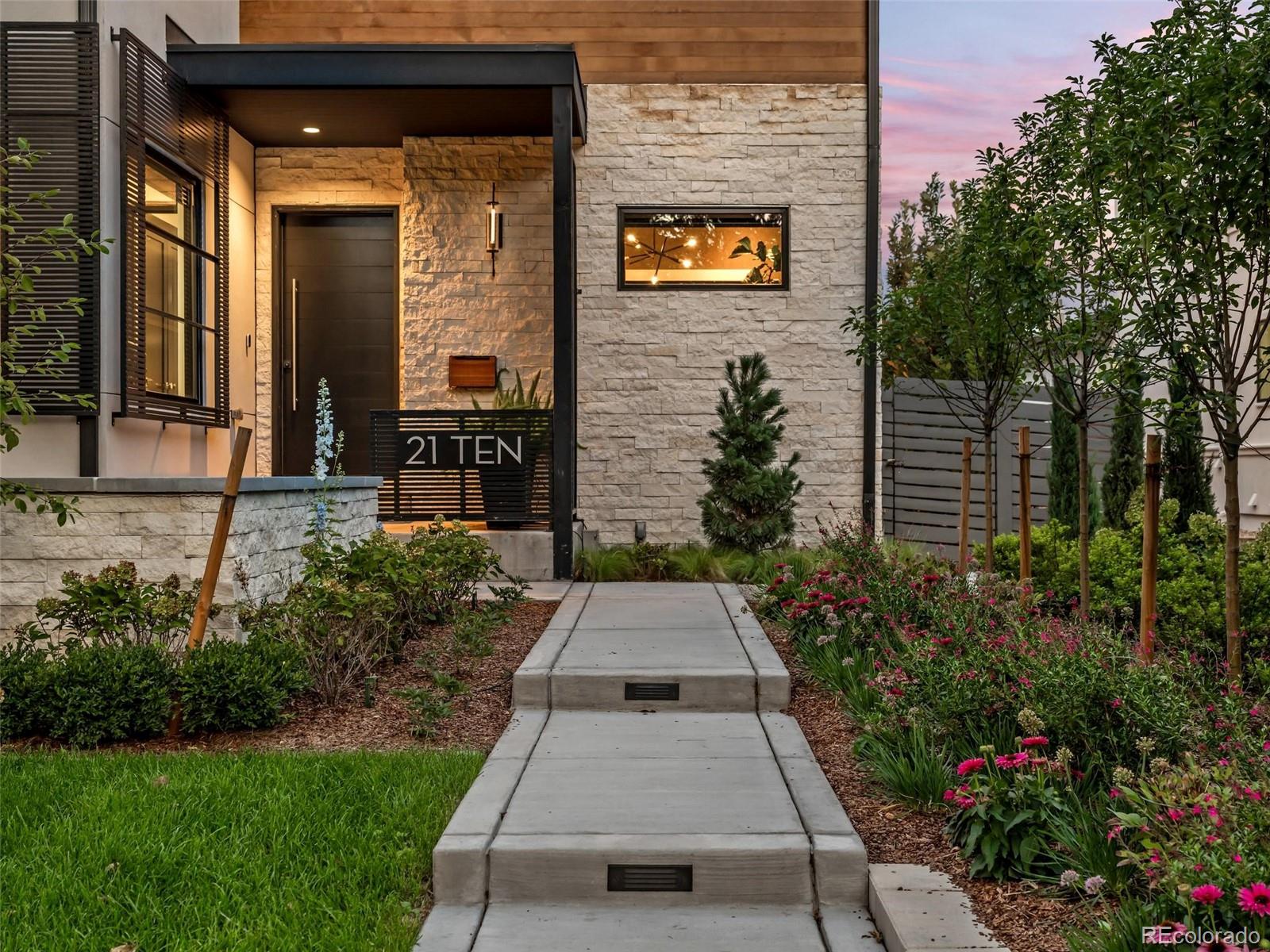 MLS Image #2 for 2110 s cook street,denver, Colorado
